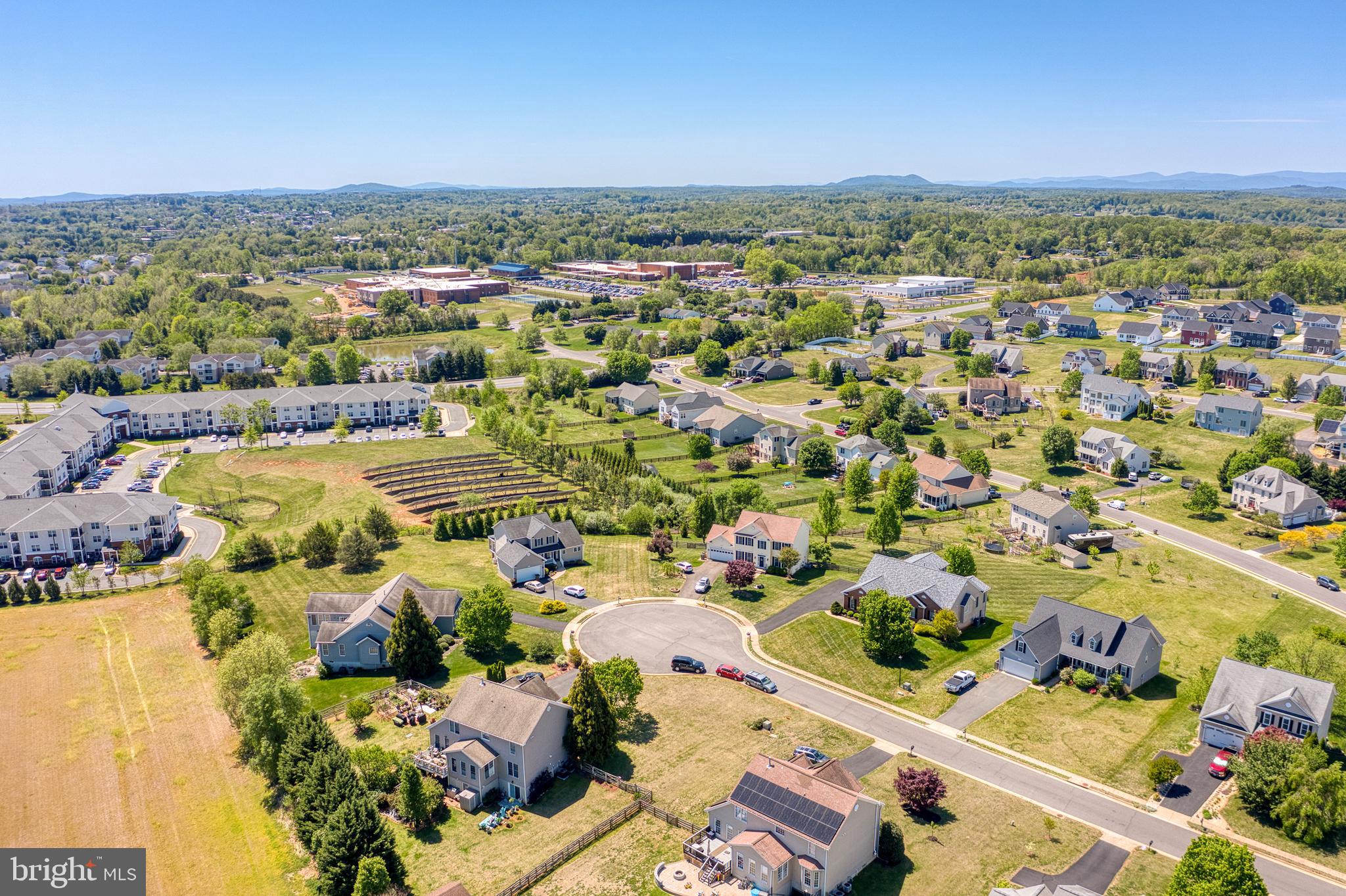 NORTH RIDGE ESTATES - Residential