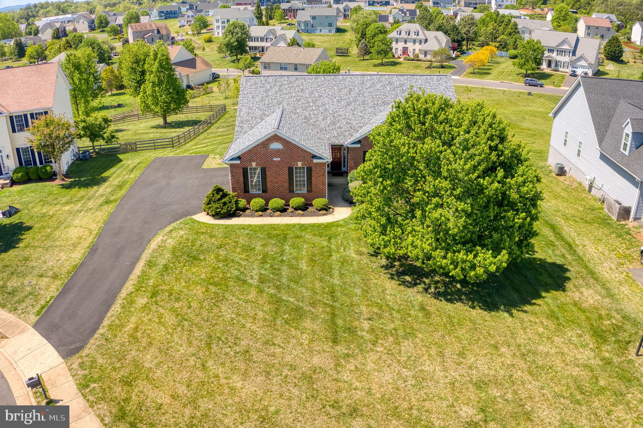 NORTH RIDGE ESTATES - Residential