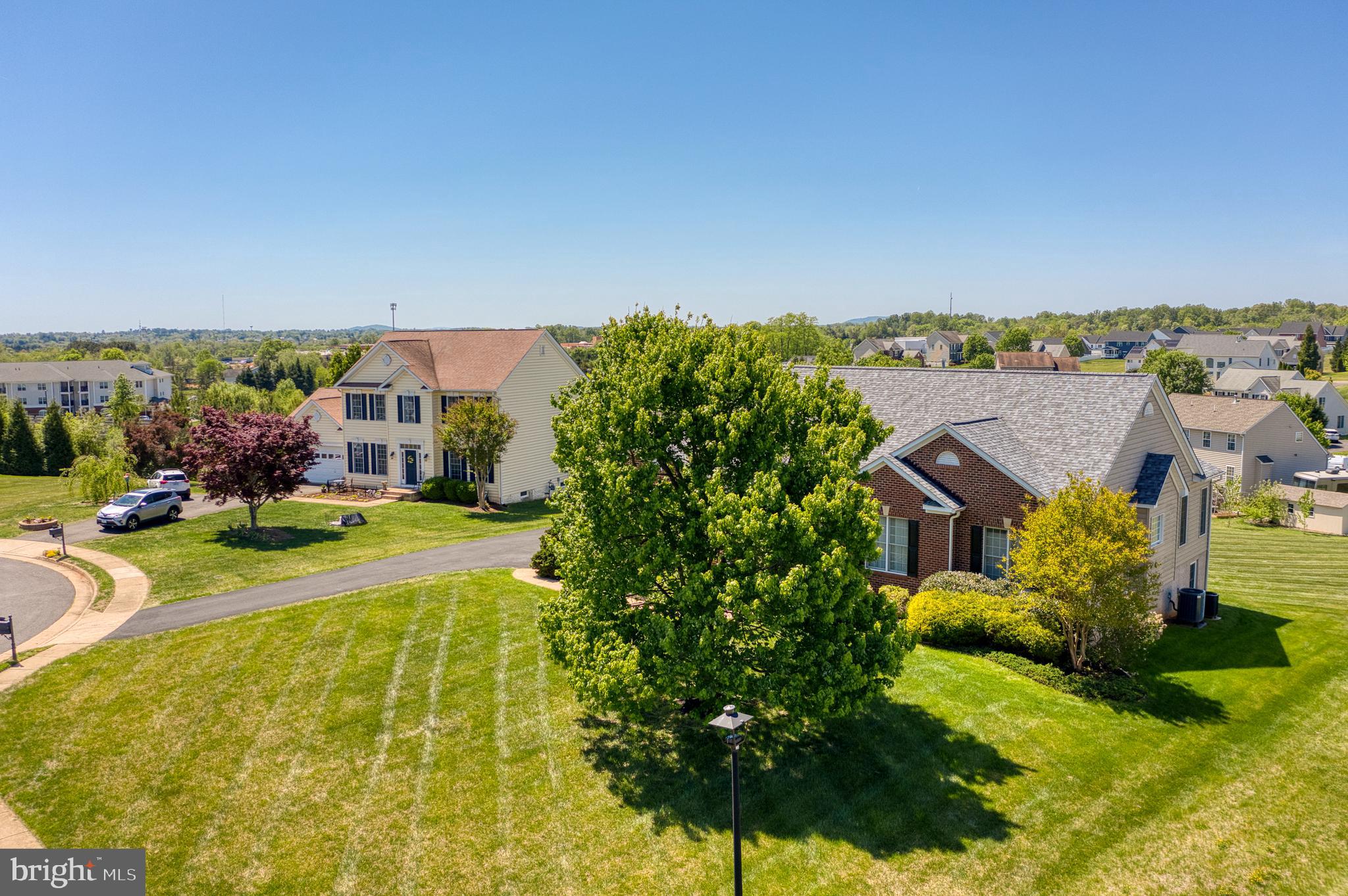 NORTH RIDGE ESTATES - Residential