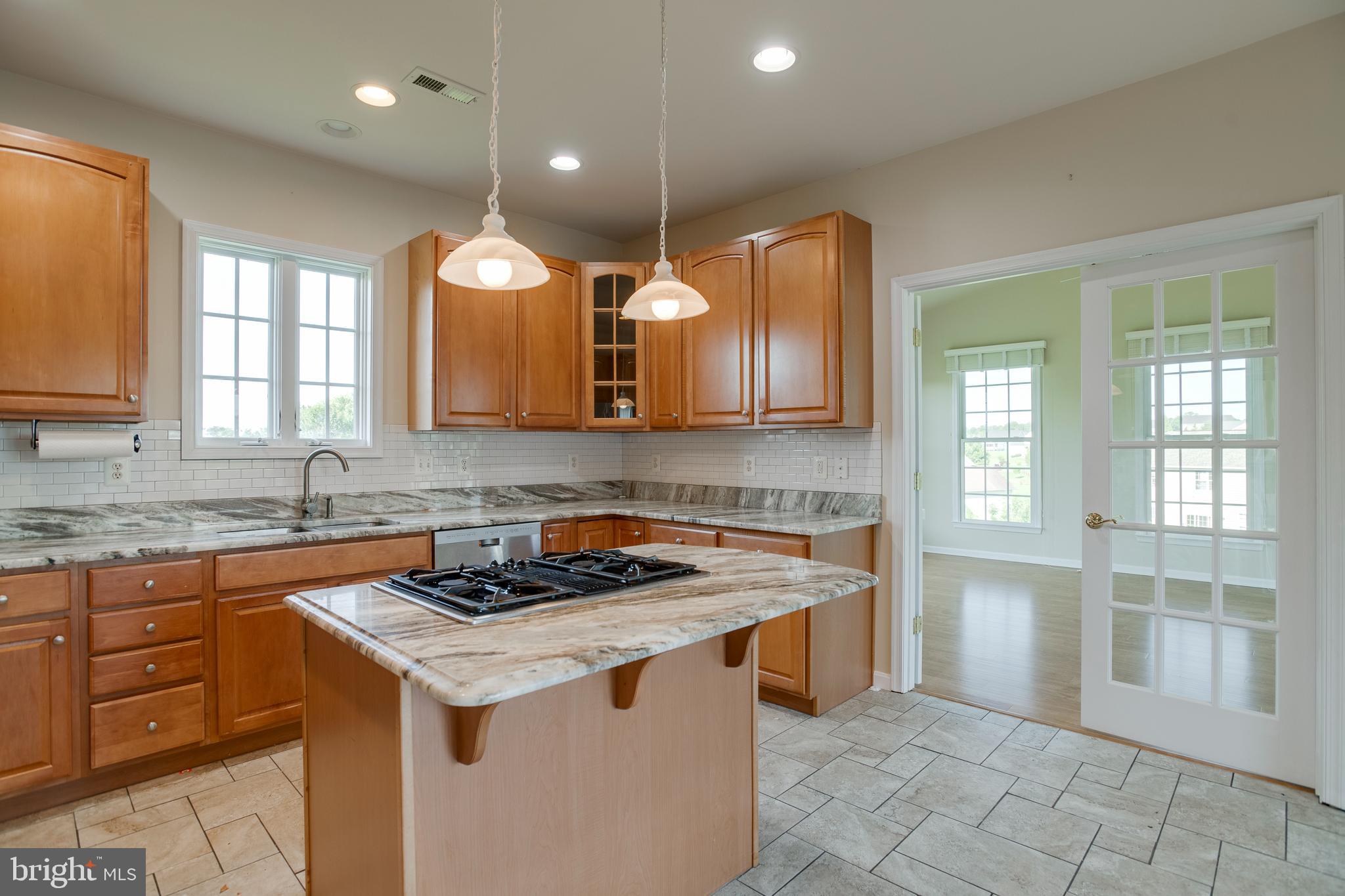NORTH RIDGE ESTATES - Residential
