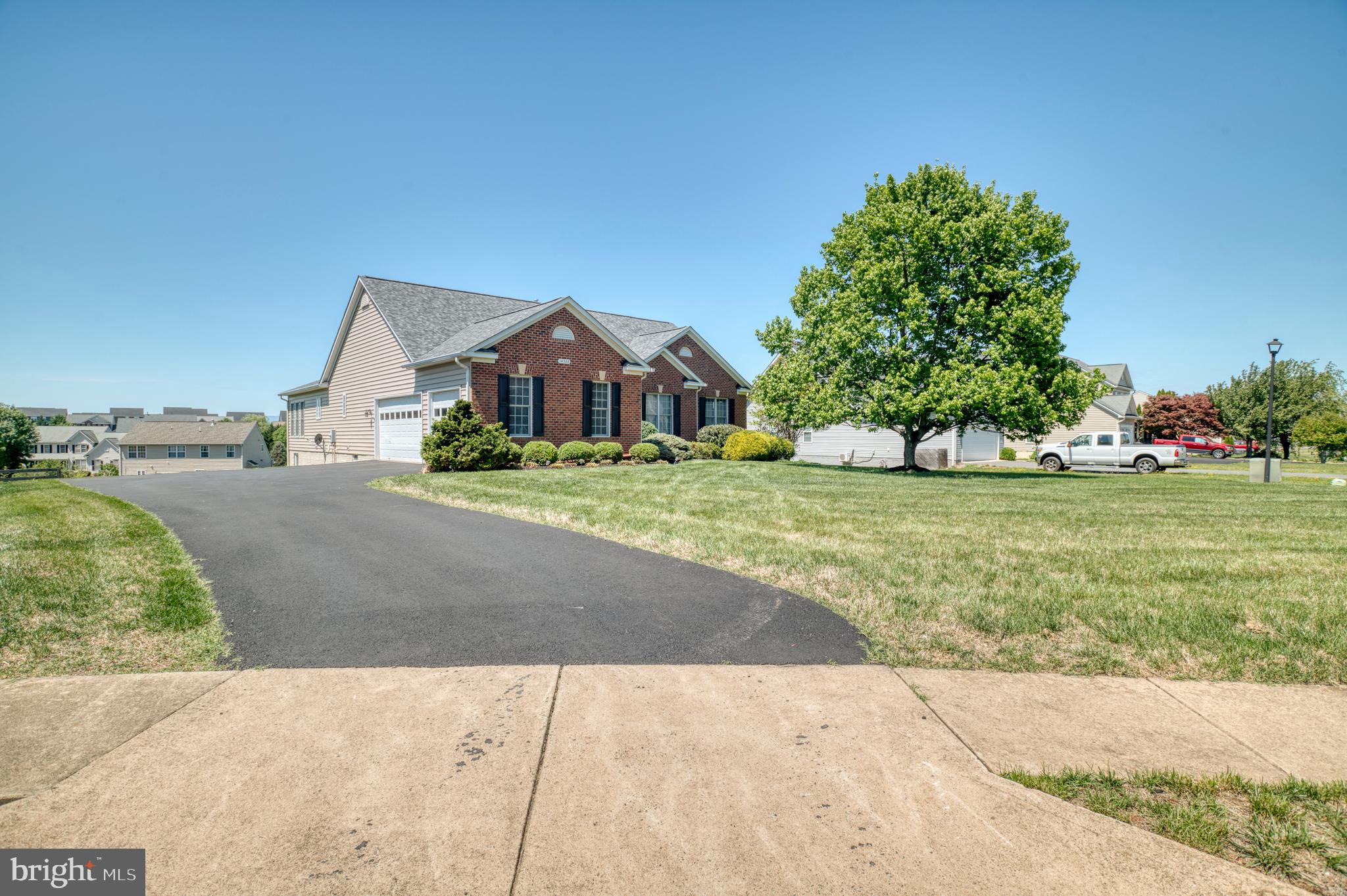 NORTH RIDGE ESTATES - Residential