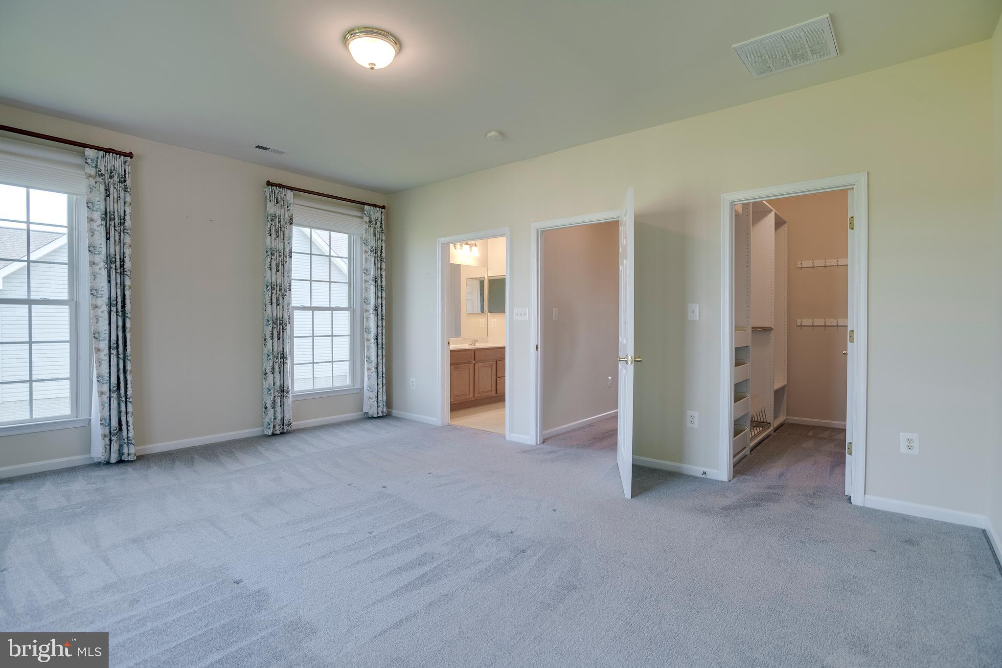 NORTH RIDGE ESTATES - Residential