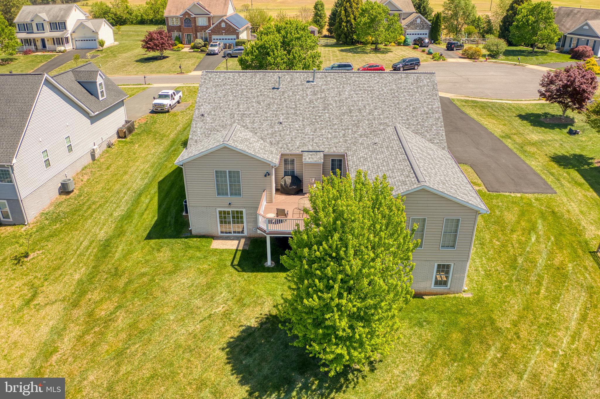 NORTH RIDGE ESTATES - Residential