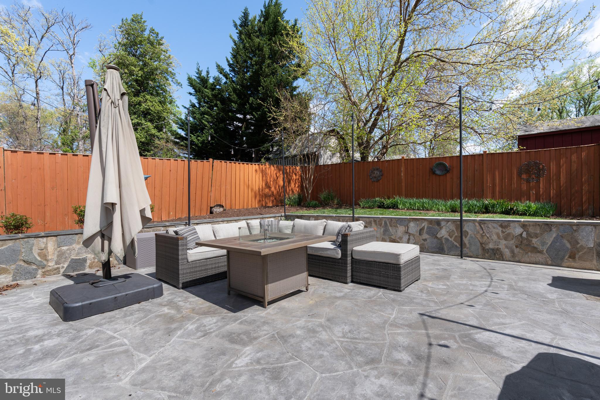 PIMMIT HILLS - Residential