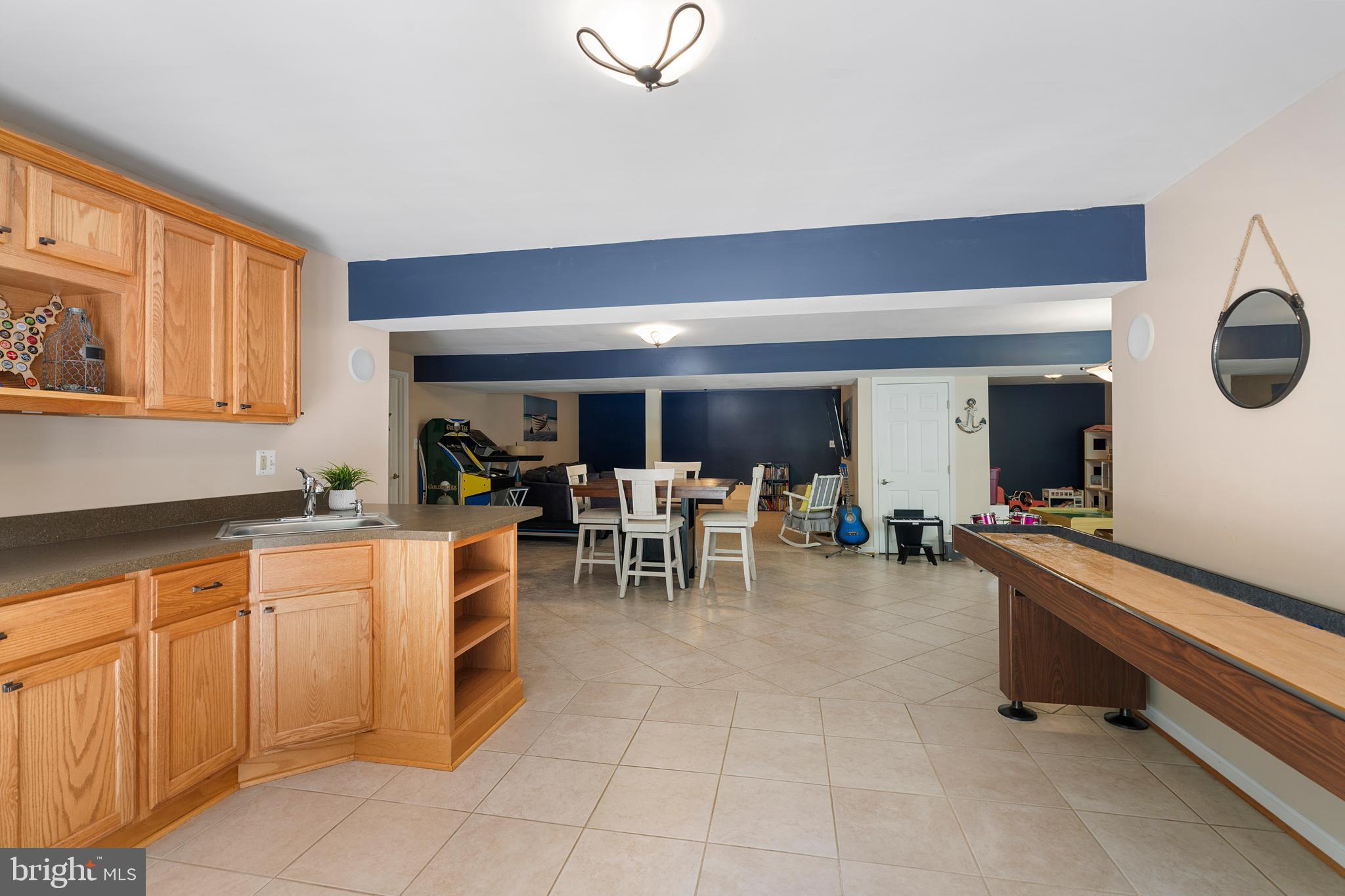 HICKORY OVERLOOK - Residential