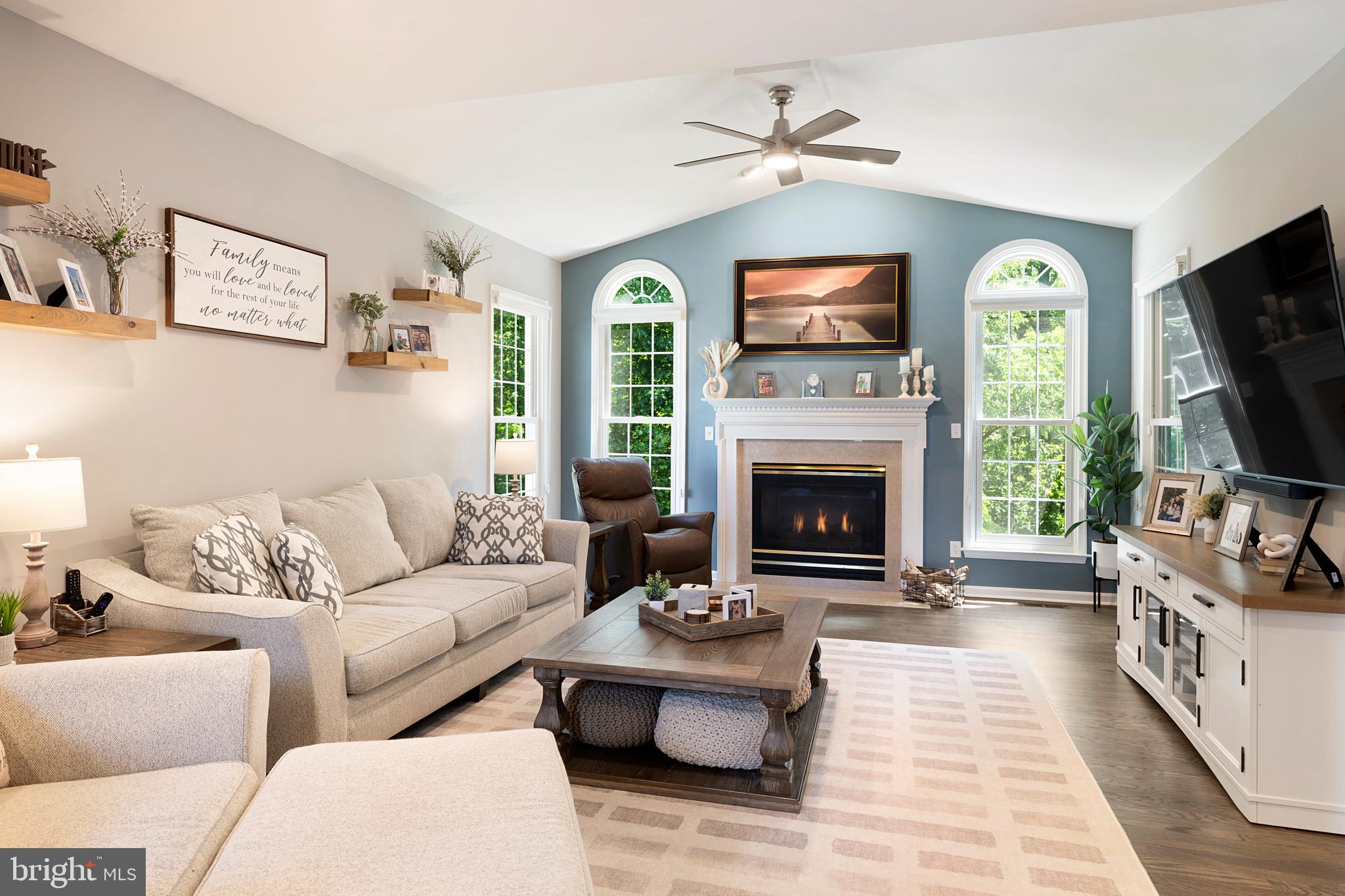HICKORY OVERLOOK - Residential