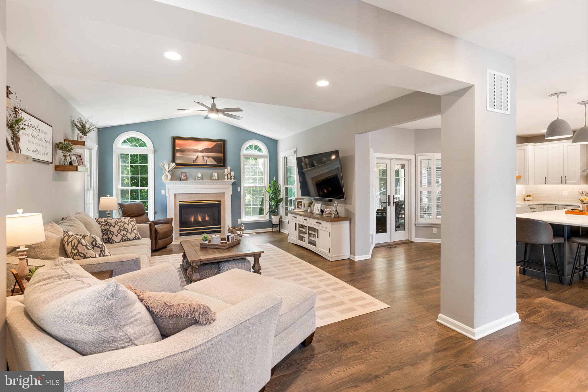 HICKORY OVERLOOK - Residential