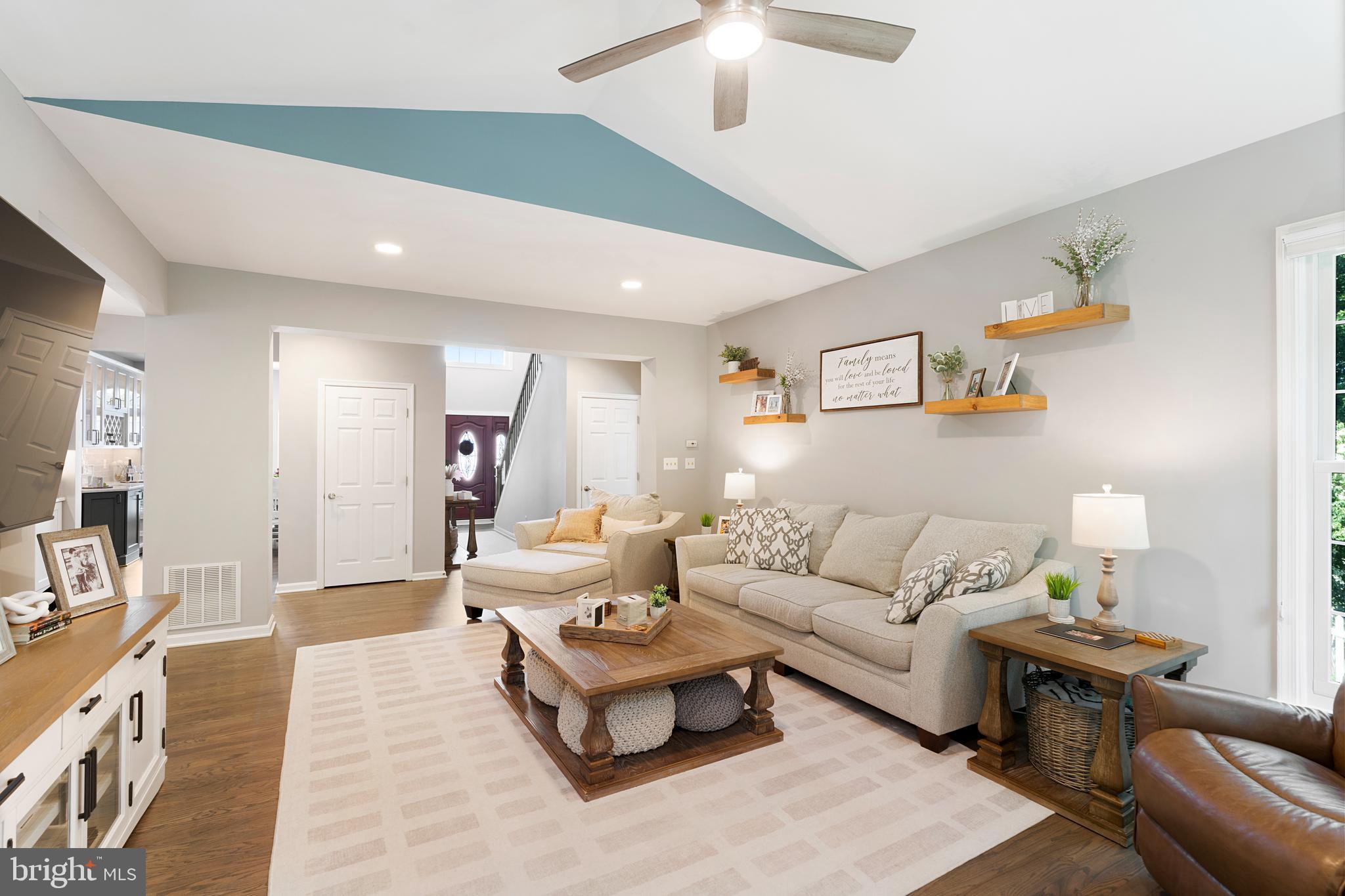 HICKORY OVERLOOK - Residential