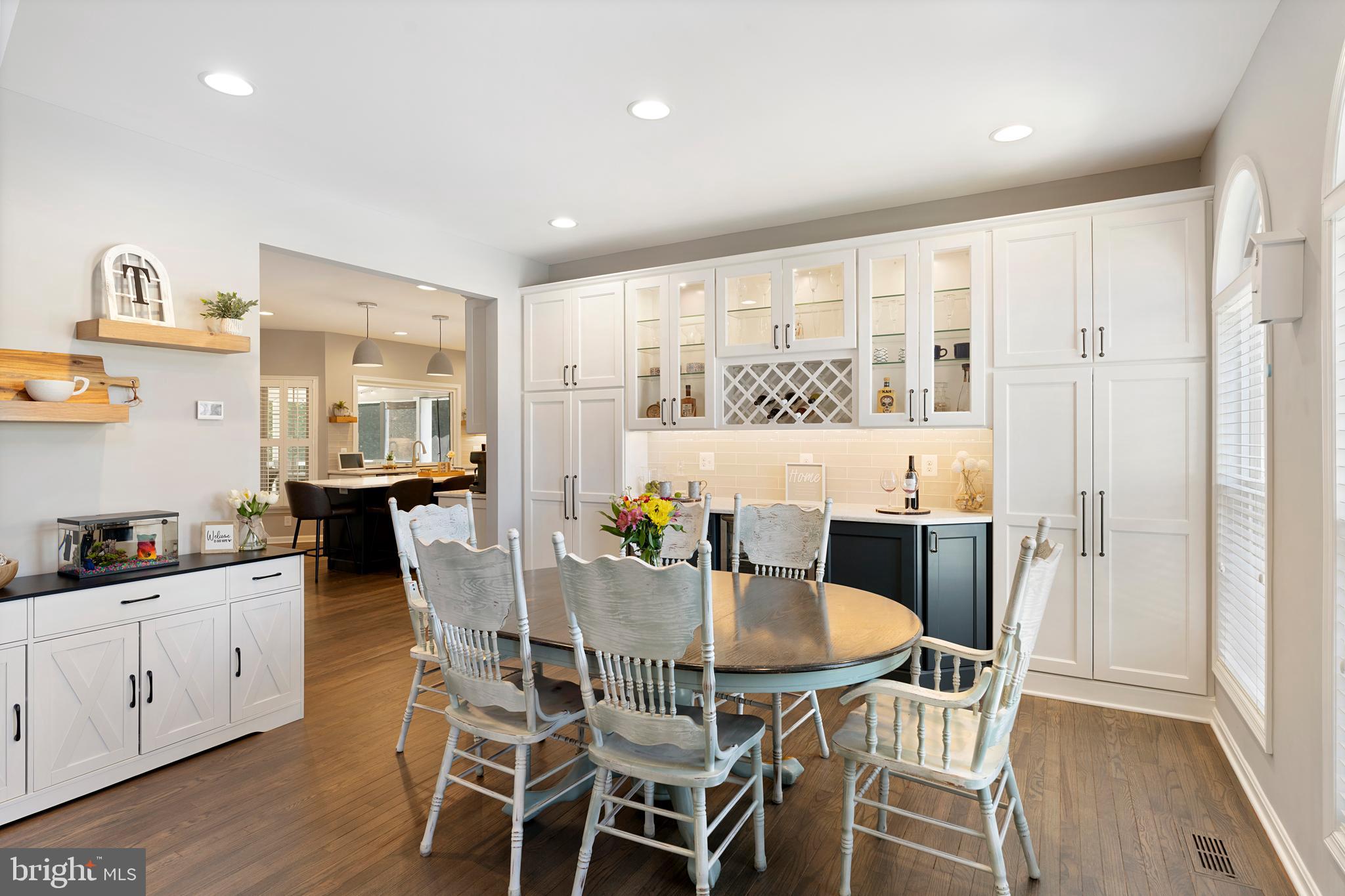 HICKORY OVERLOOK - Residential