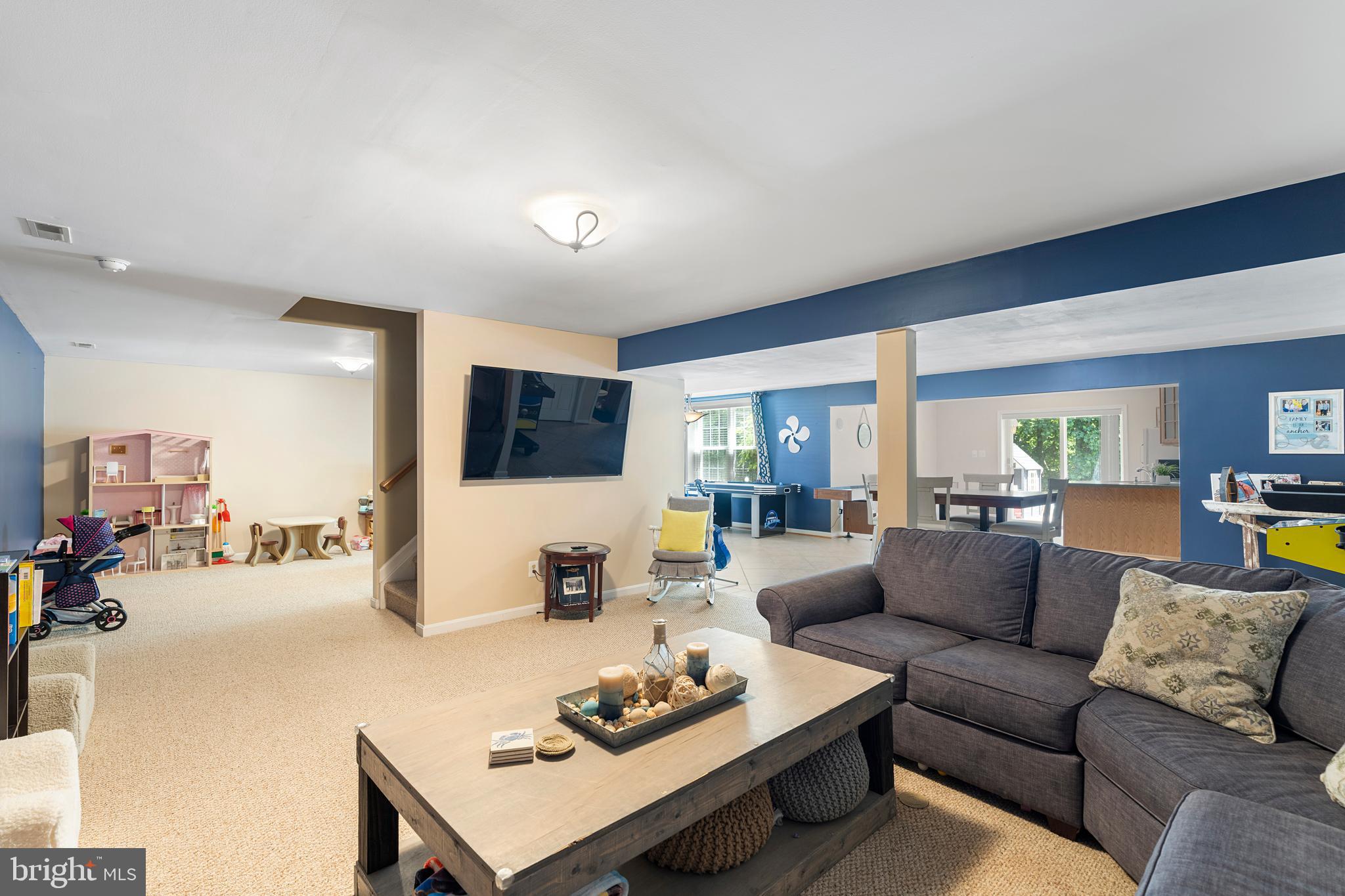 HICKORY OVERLOOK - Residential