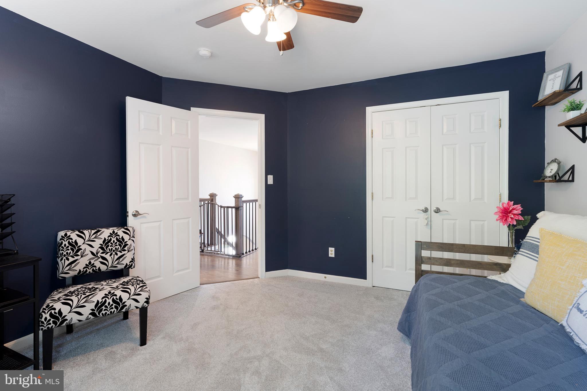 HICKORY OVERLOOK - Residential