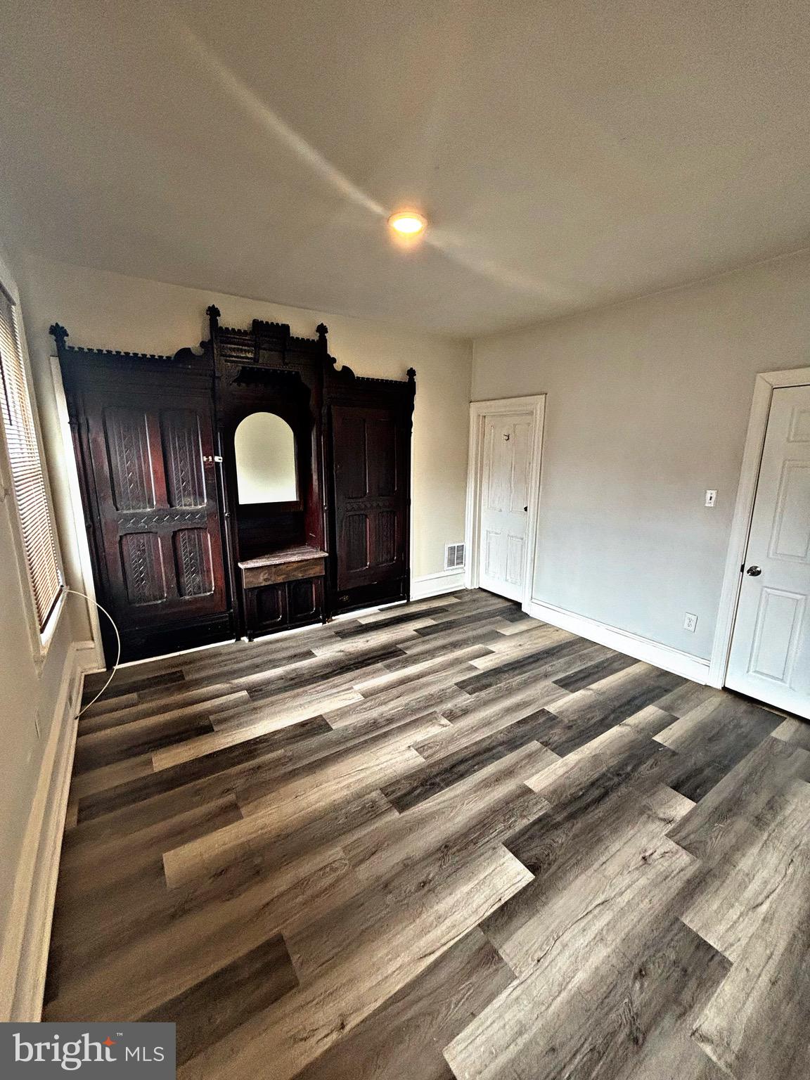 PHILADELPHIA (NORTH) - Residential
