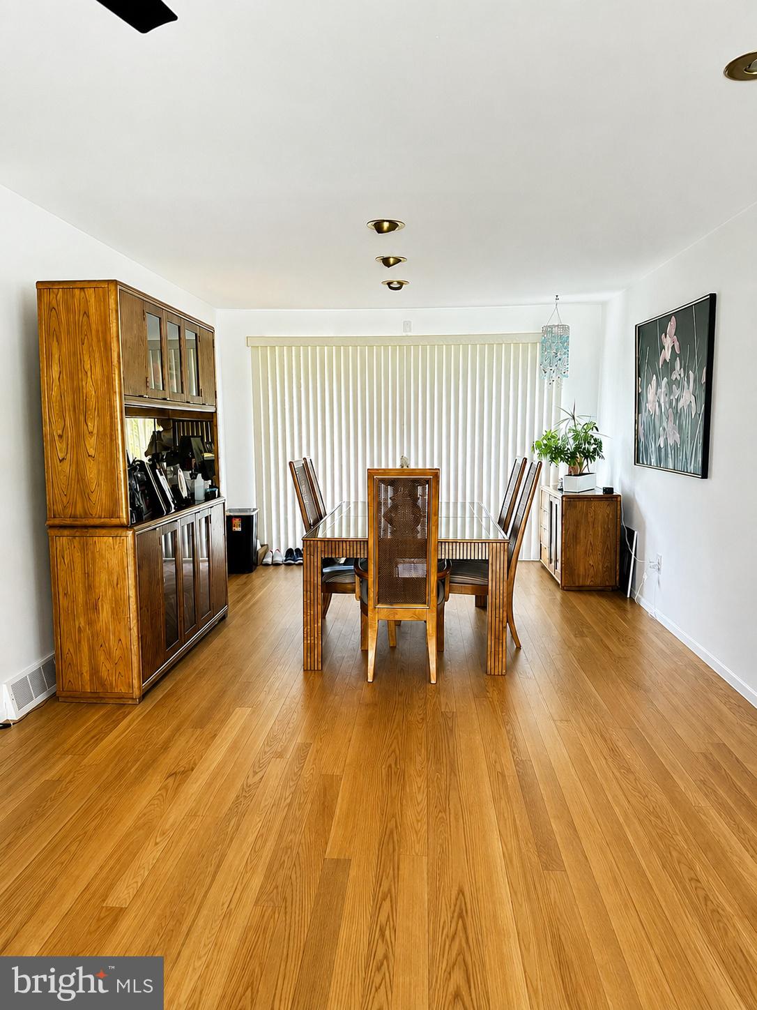 JUNE MEADOWS - Residential