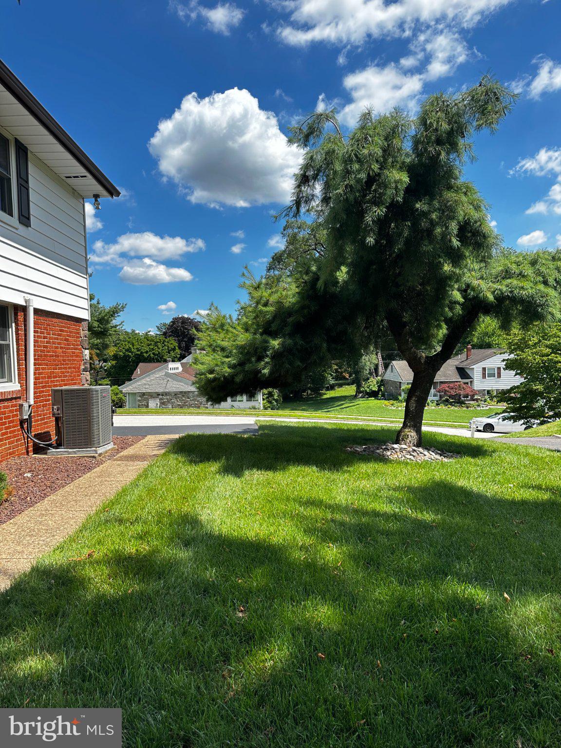 JUNE MEADOWS - Residential