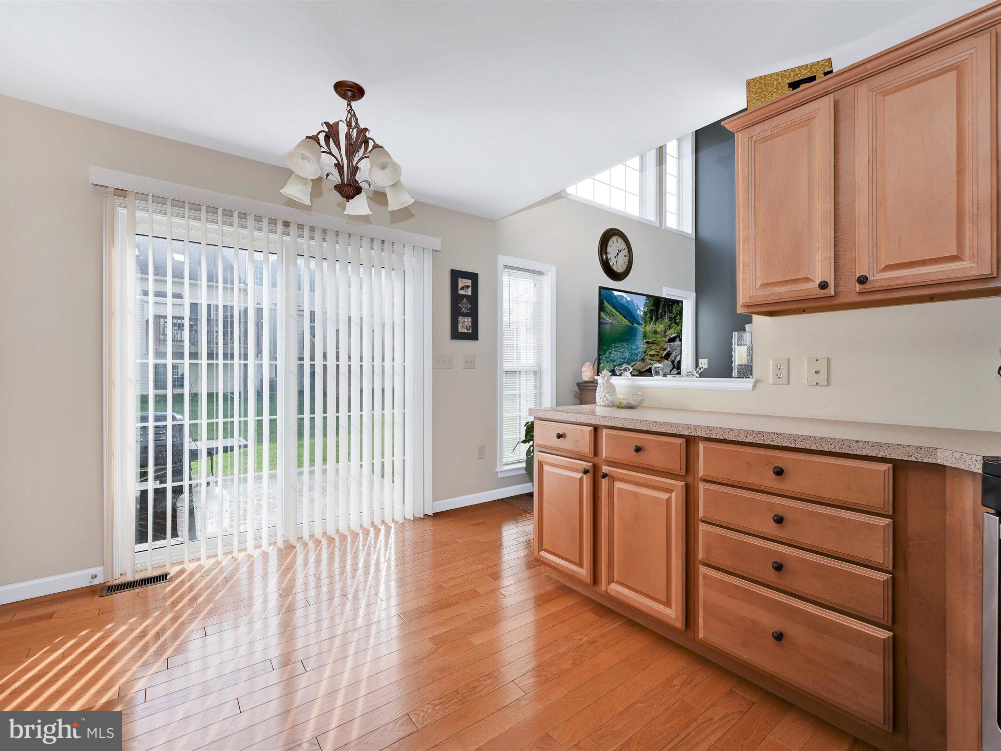 MAPLE GLEN - Residential