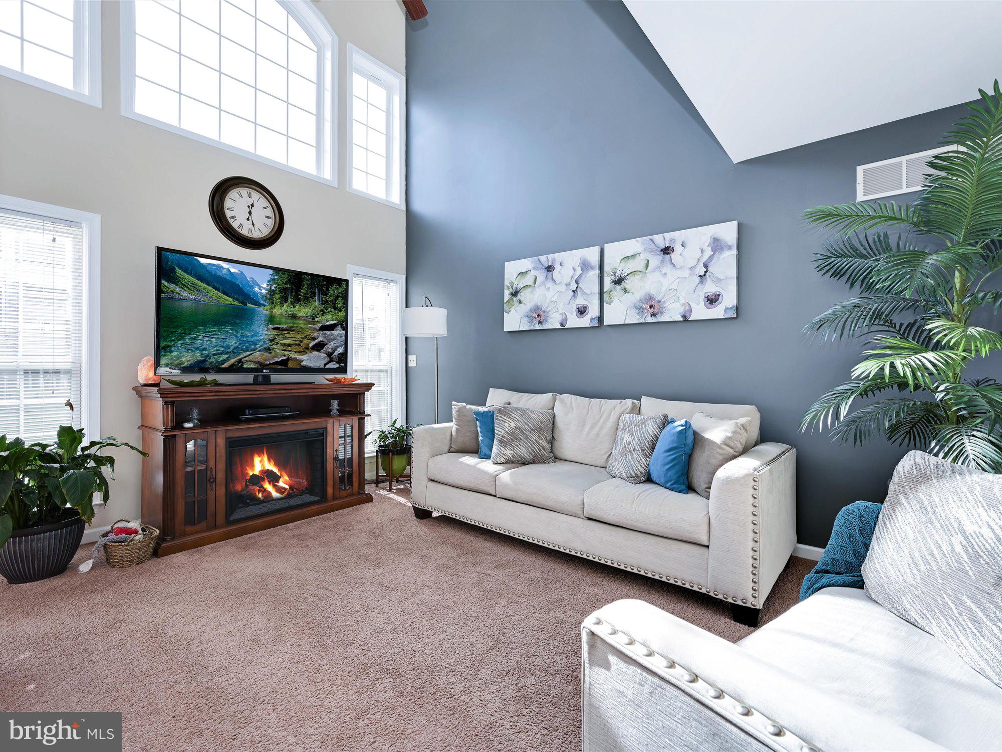 MAPLE GLEN - Residential