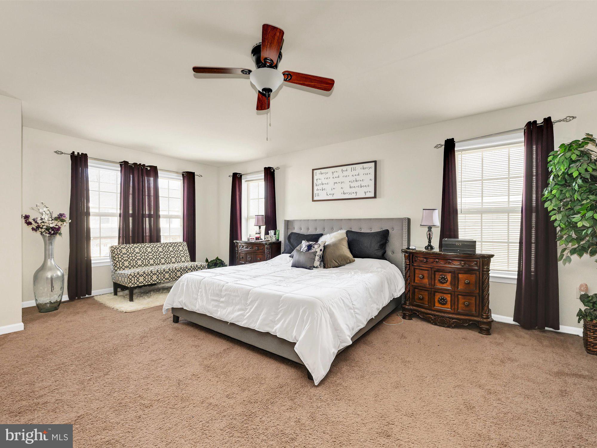 MAPLE GLEN - Residential