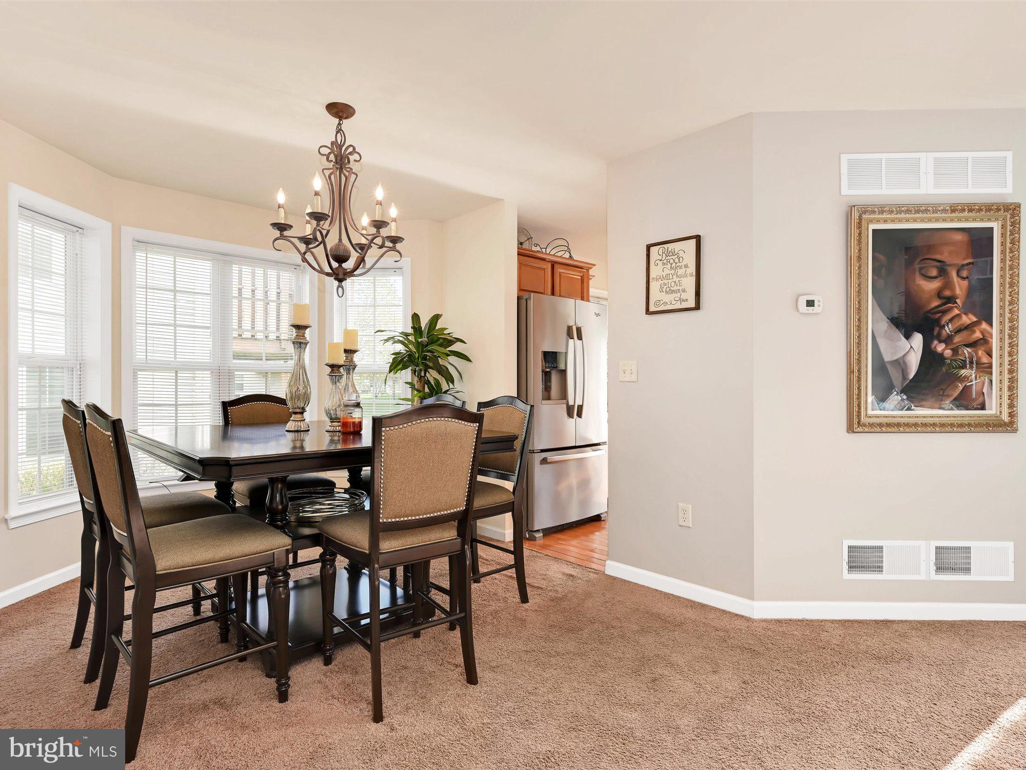 MAPLE GLEN - Residential