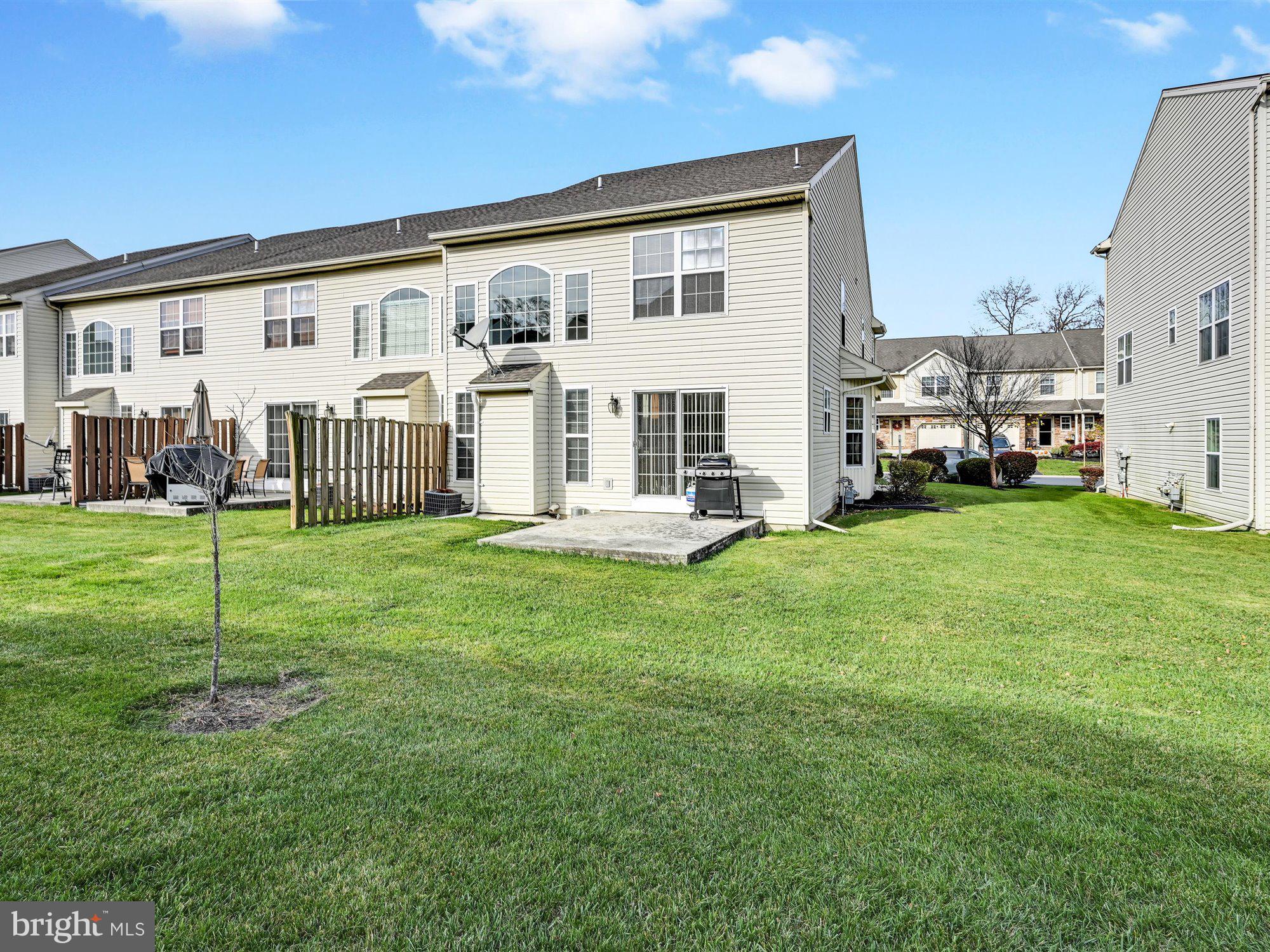 MAPLE GLEN - Residential