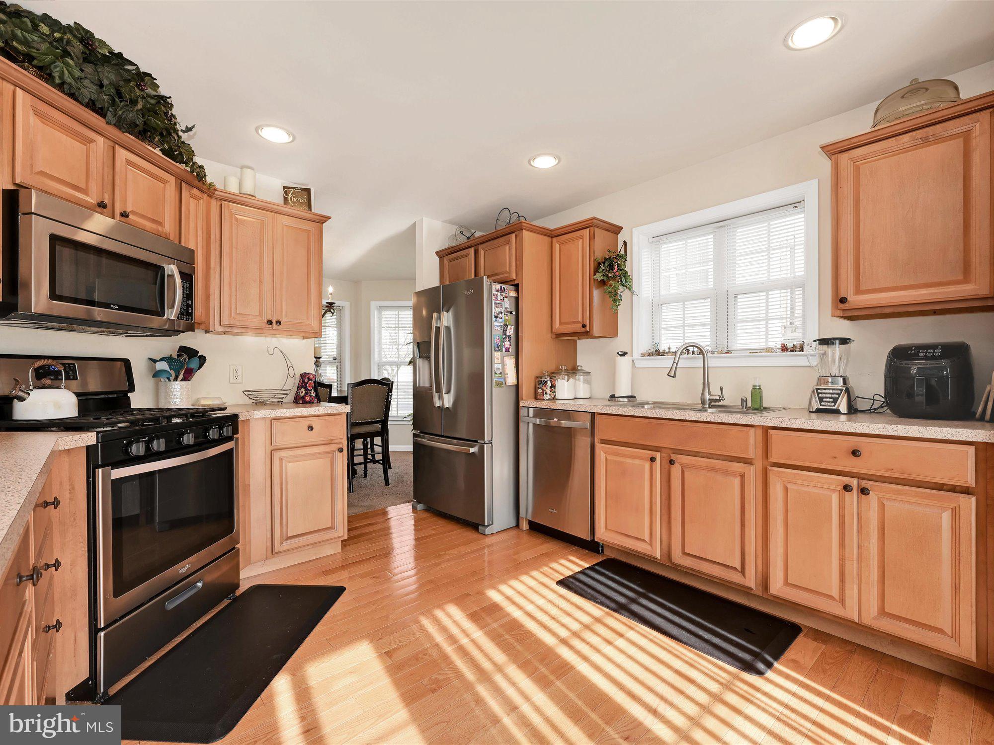MAPLE GLEN - Residential