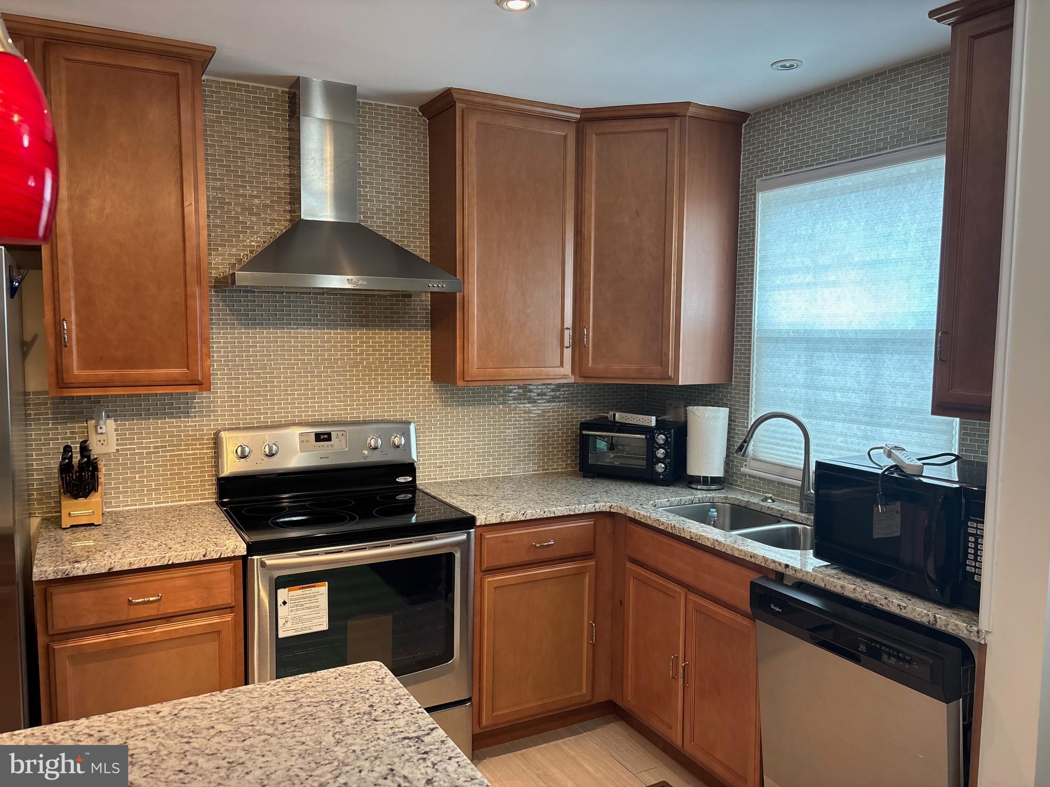 GARRISON RIDGE - Residential