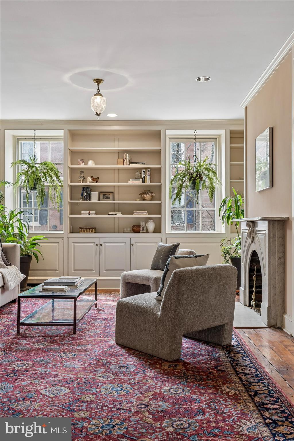 SOCIETY HILL - Residential