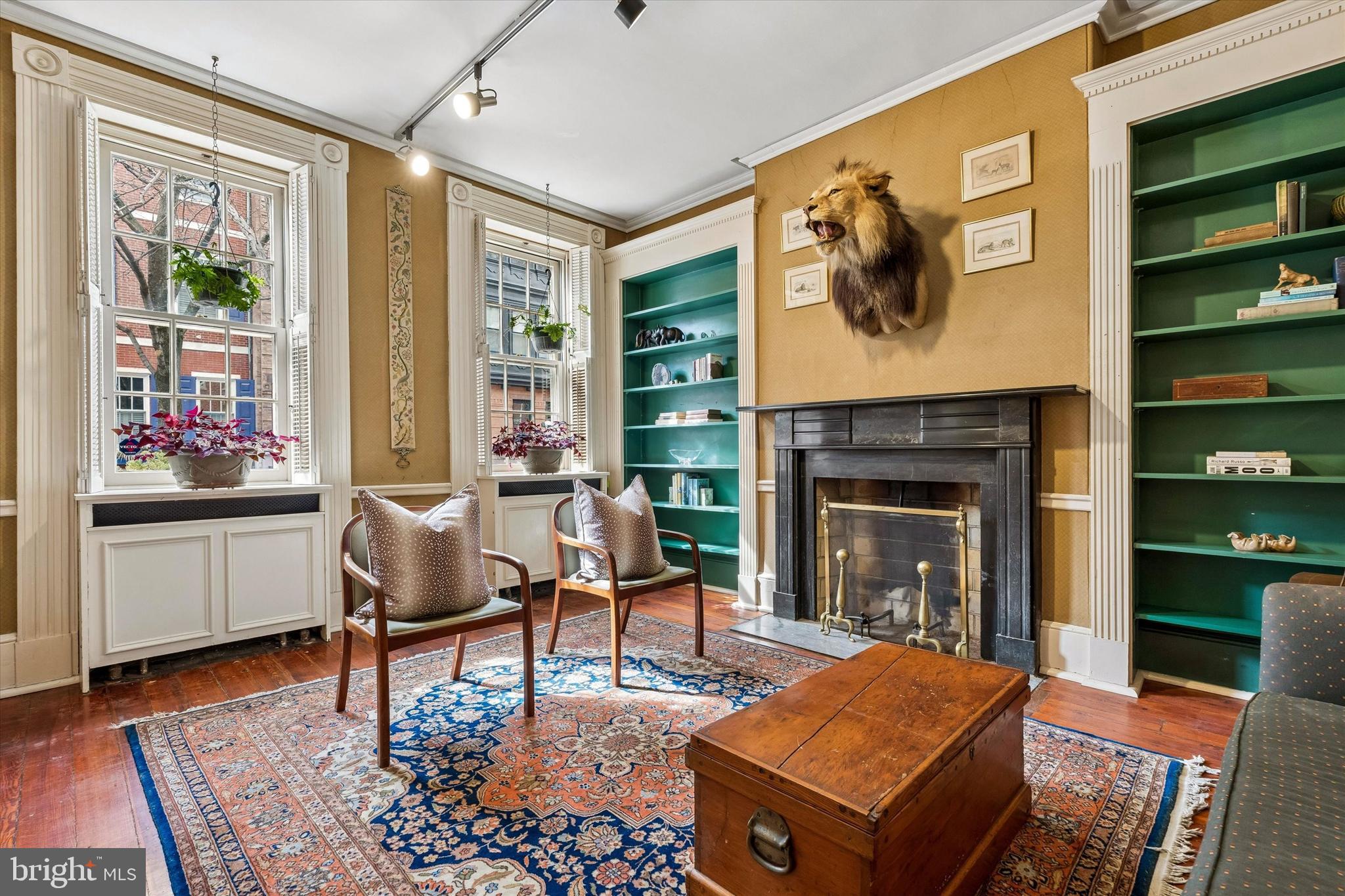 SOCIETY HILL - Residential