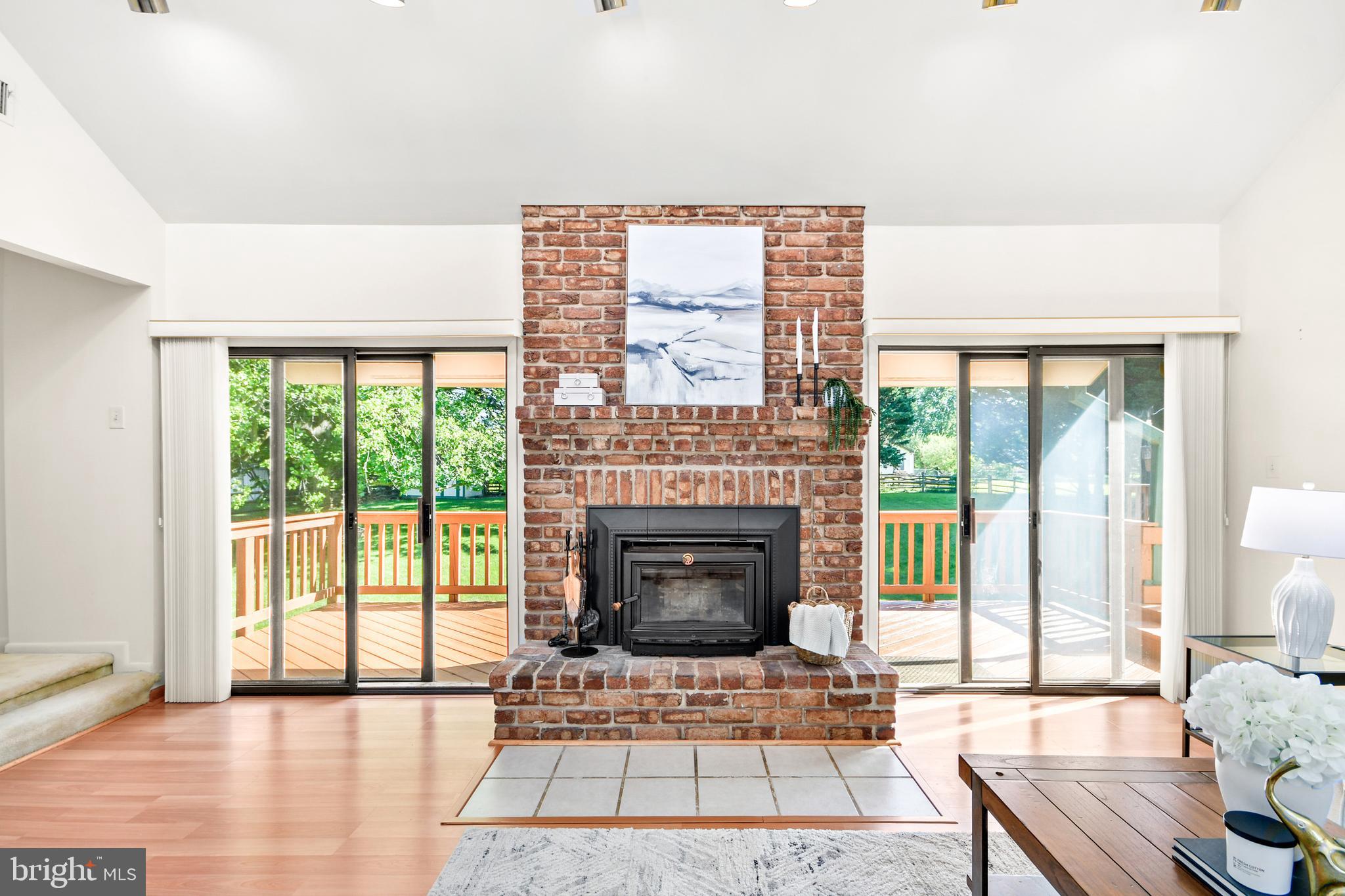 LOCH HAVEN - Residential