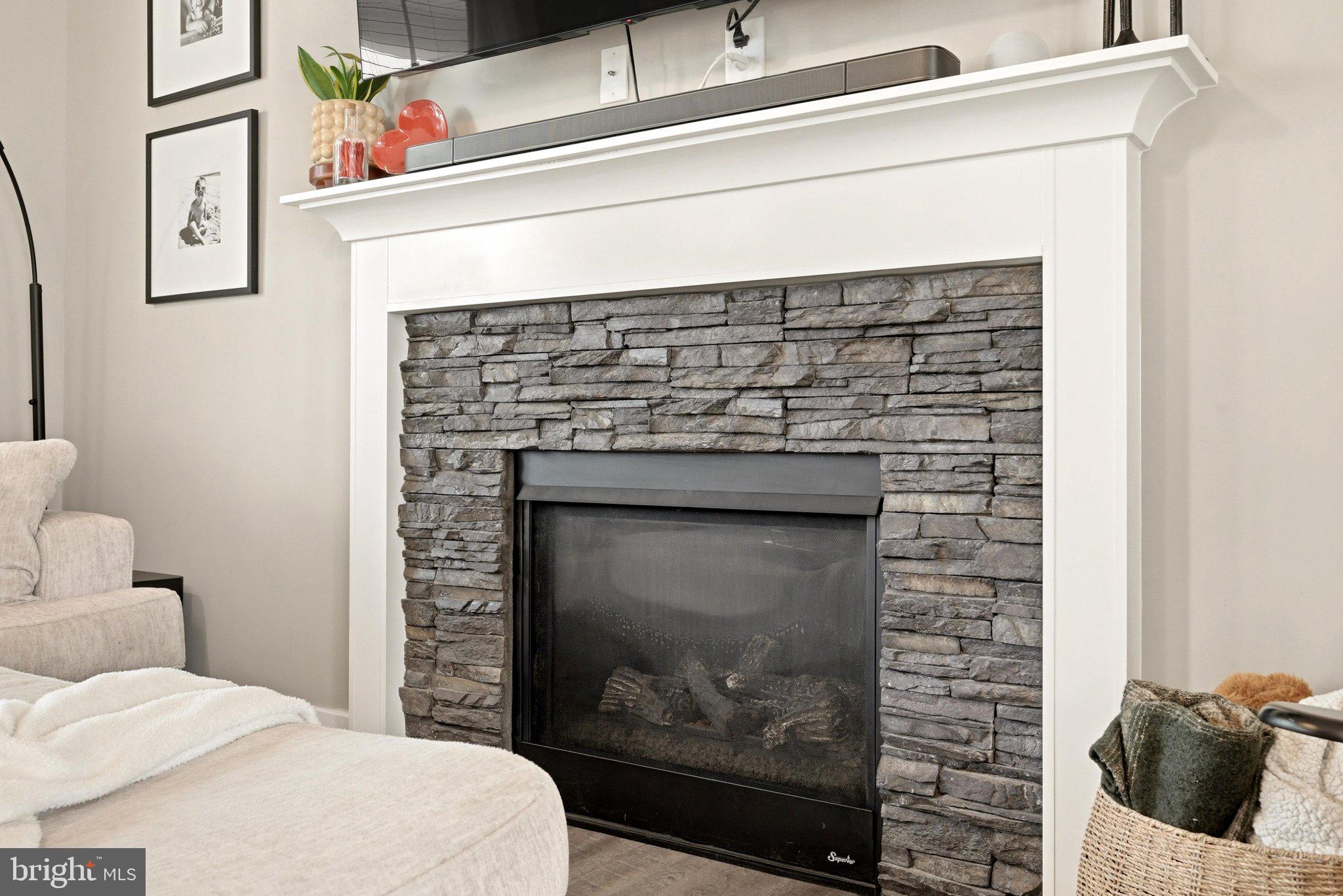PRINCETON SHOALS - Residential