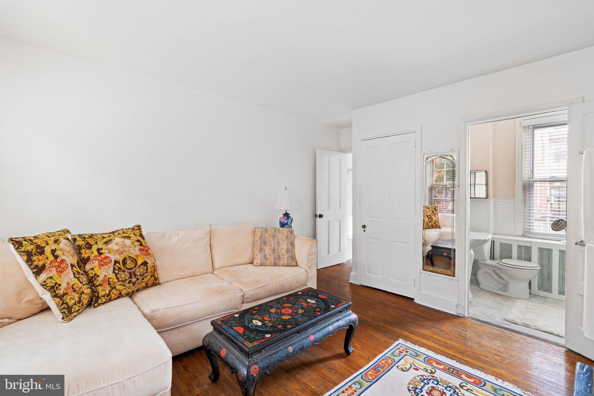 RITTENHOUSE SQUARE - Residential