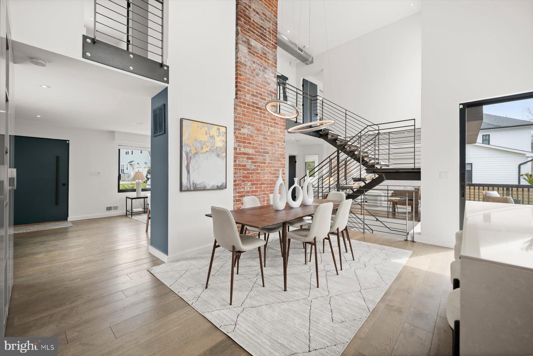 BERKSHIRE OAKWOOD - Residential