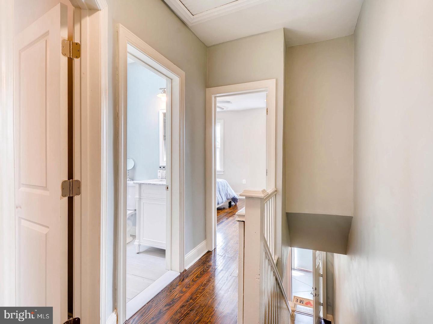 GREEKTOWN - Residential Lease