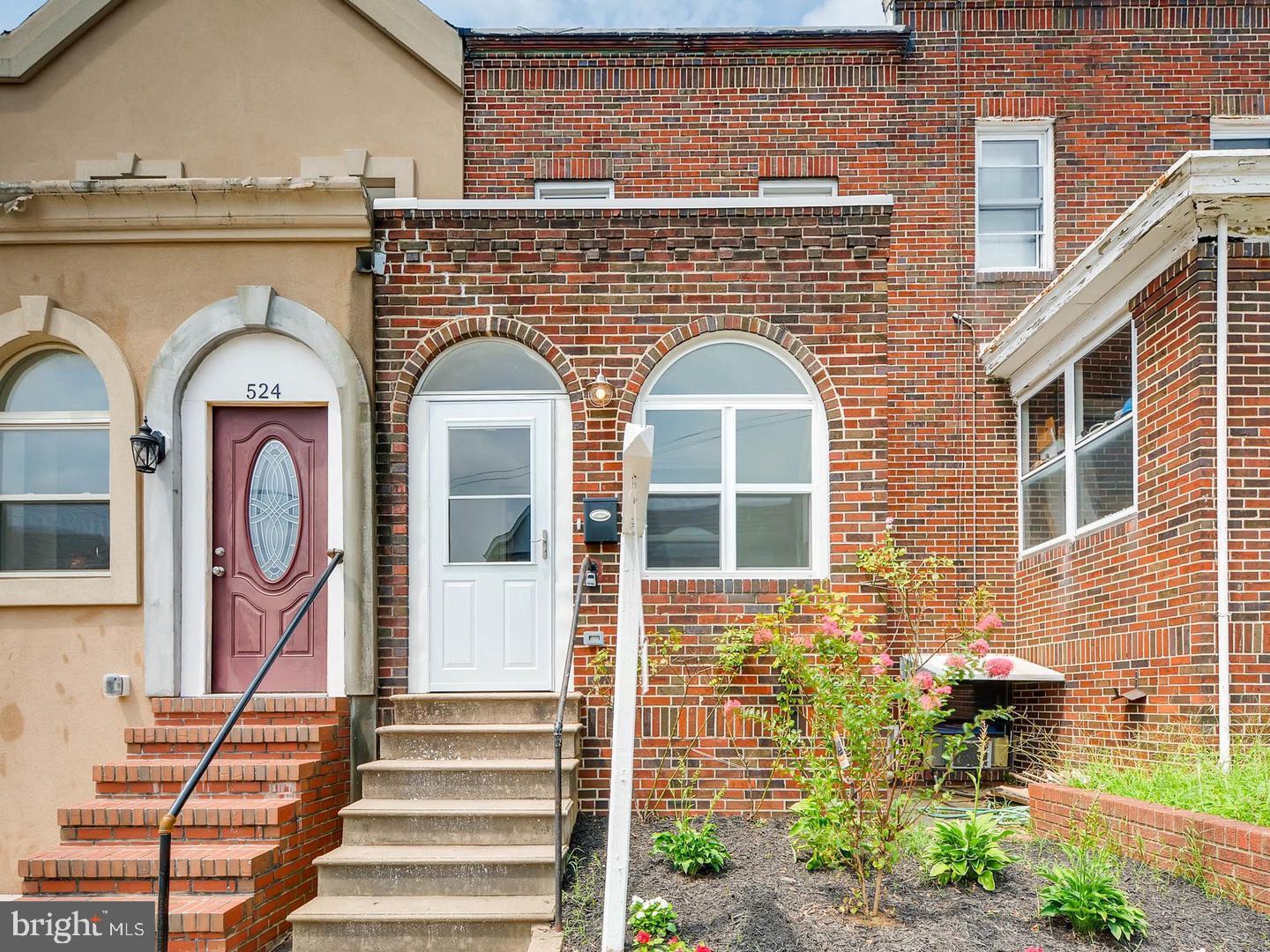 GREEKTOWN - Residential Lease