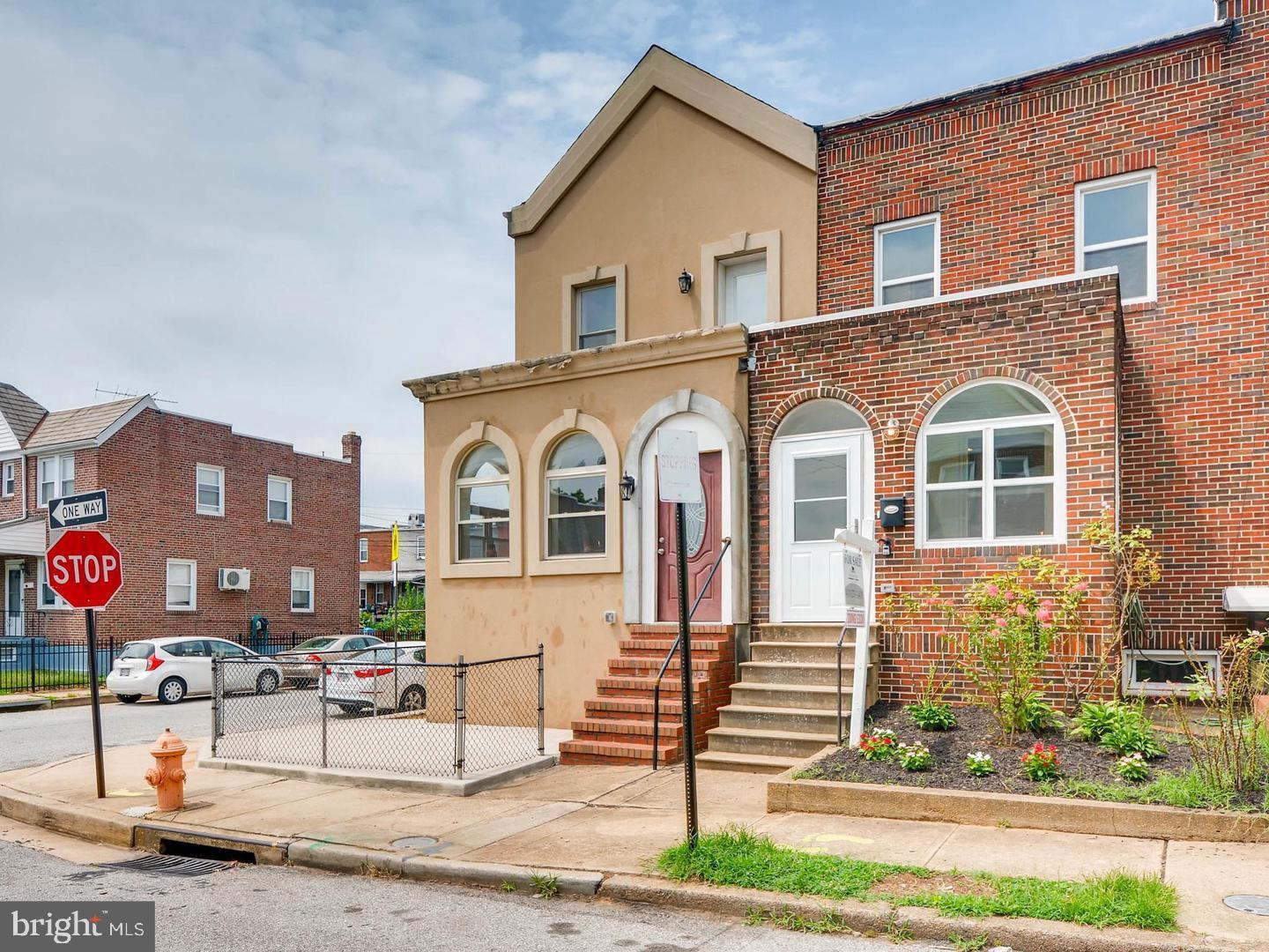 GREEKTOWN - Residential Lease