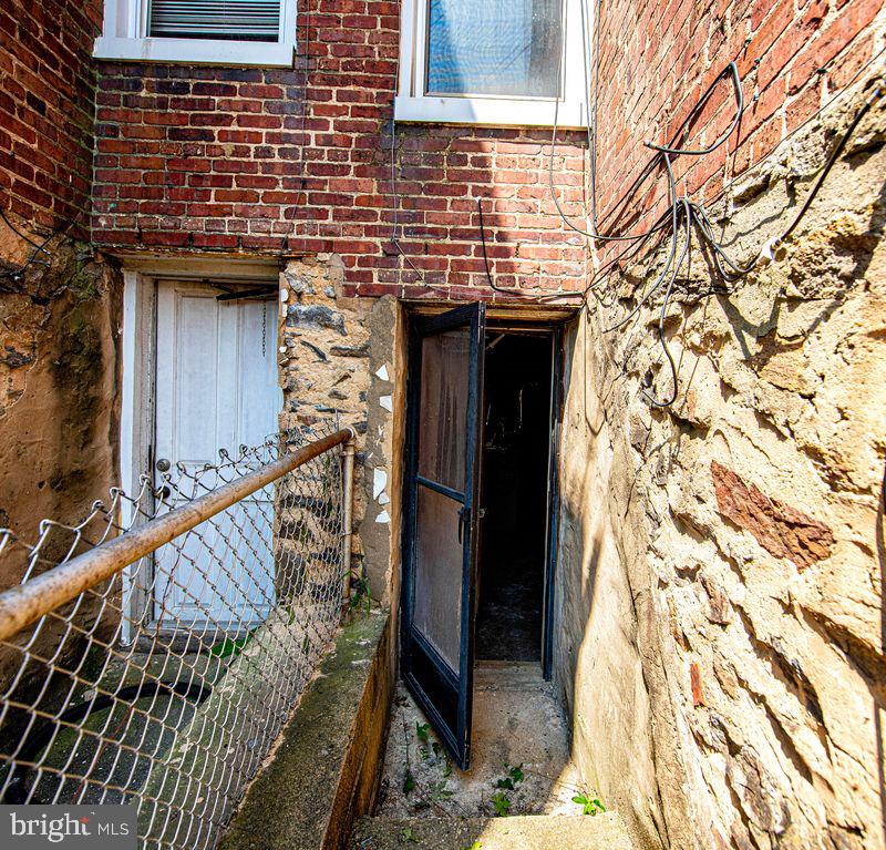 BALTIMORE EAST - SOUTH CLIFTON PARK HIST. DISTRICT - Residential