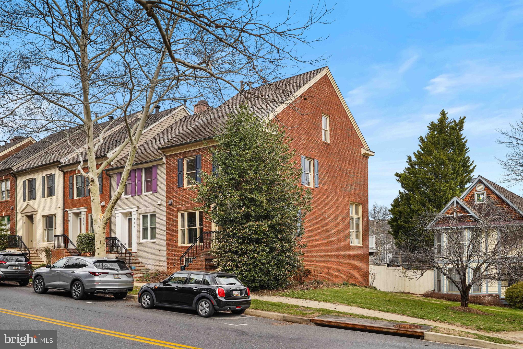 KENTLANDS HILL DISTRICT - Residential