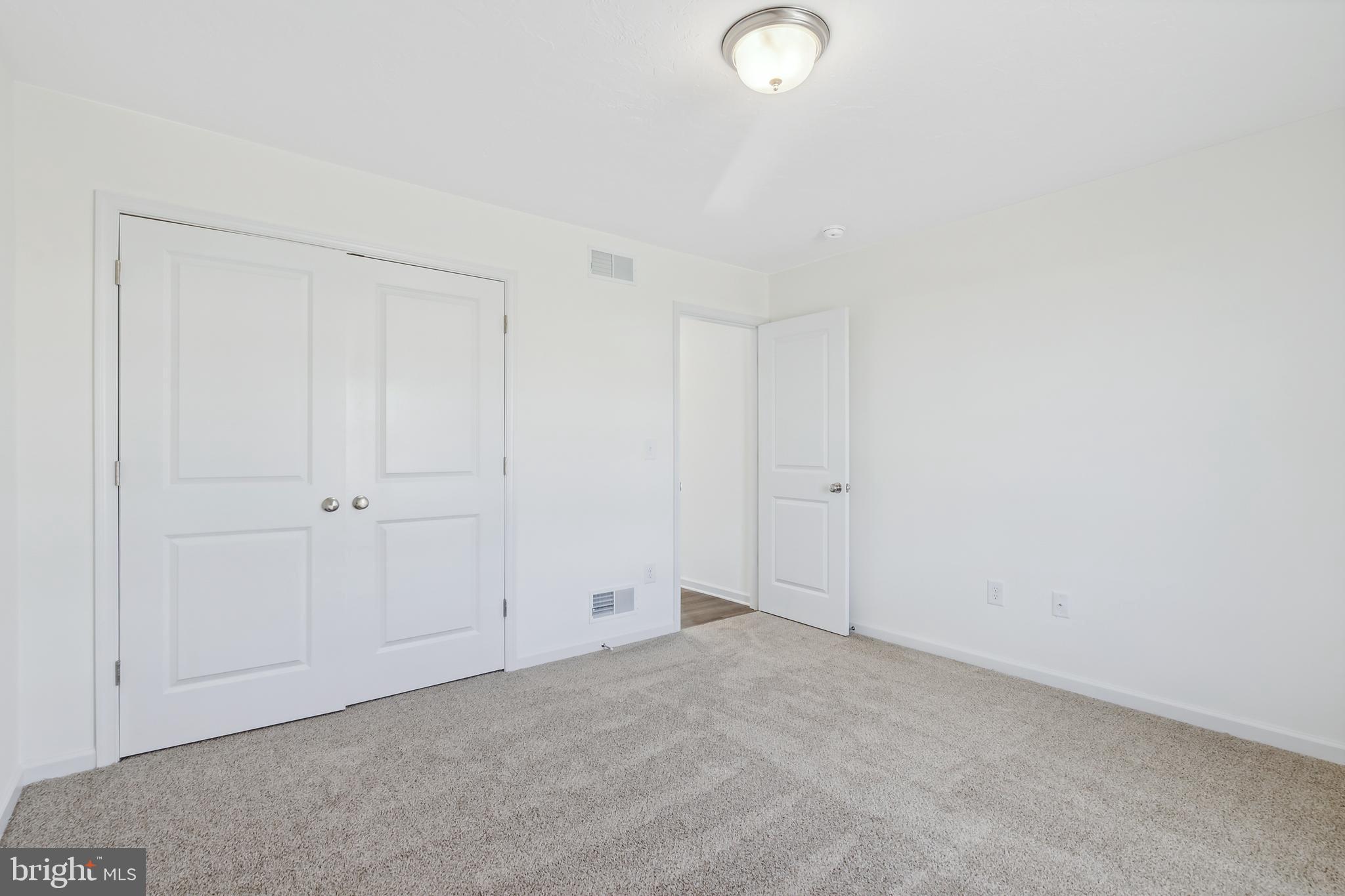 WARM SPRING RIDGE - Residential
