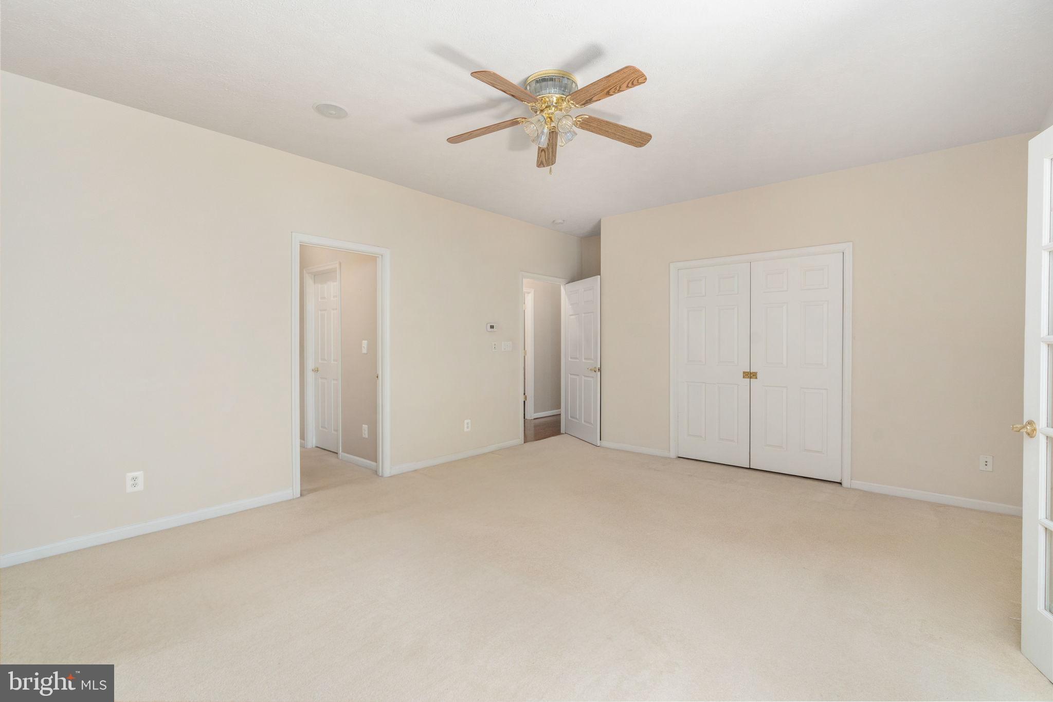 MEADOWLAND - Residential