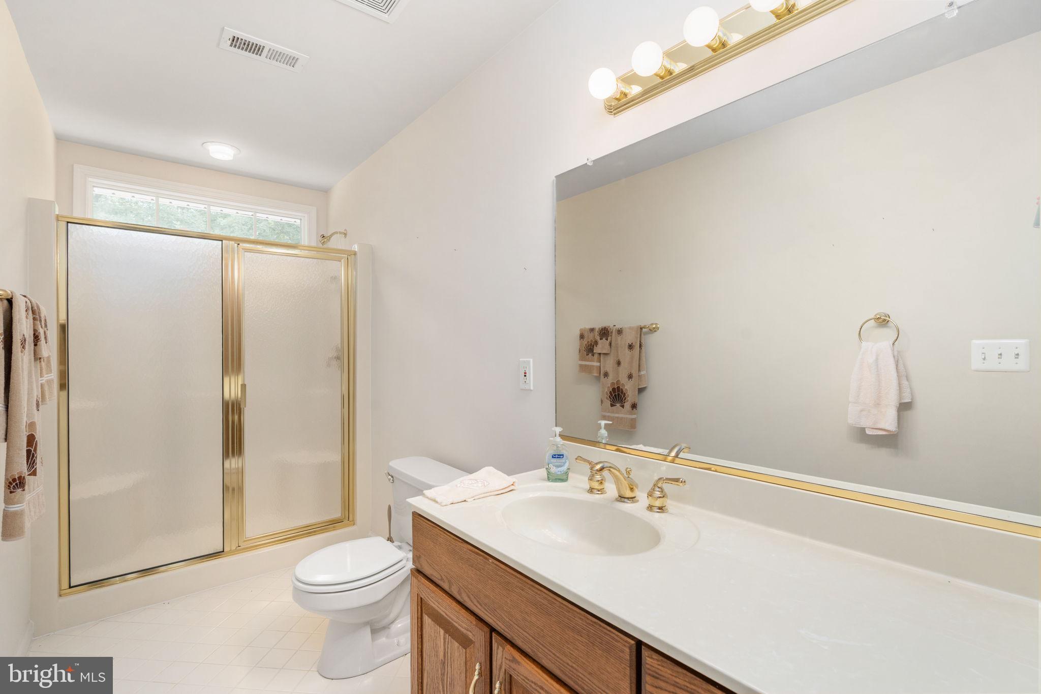 MEADOWLAND - Residential