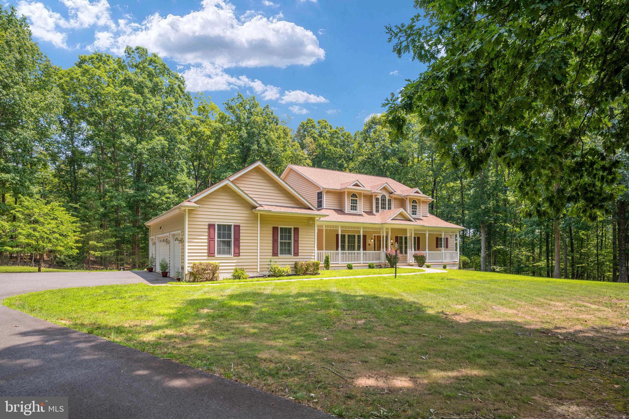 MEADOWLAND - Residential