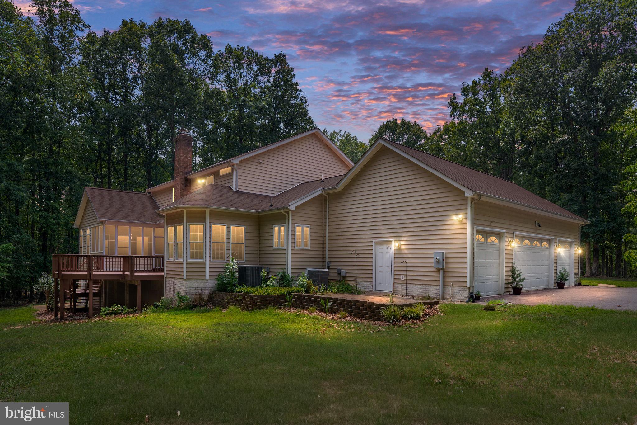 MEADOWLAND - Residential
