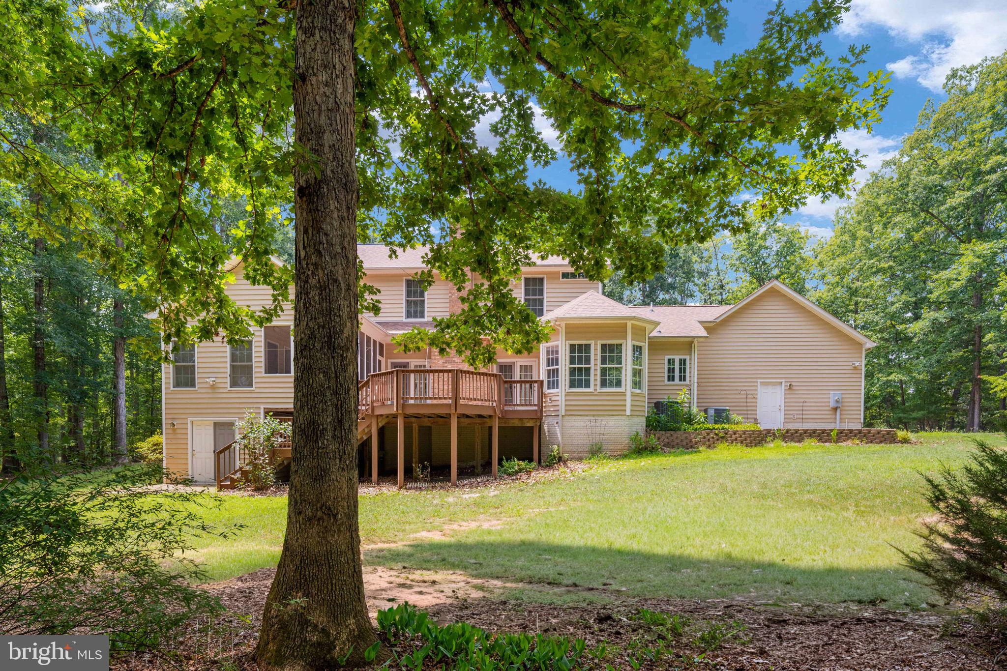 MEADOWLAND - Residential