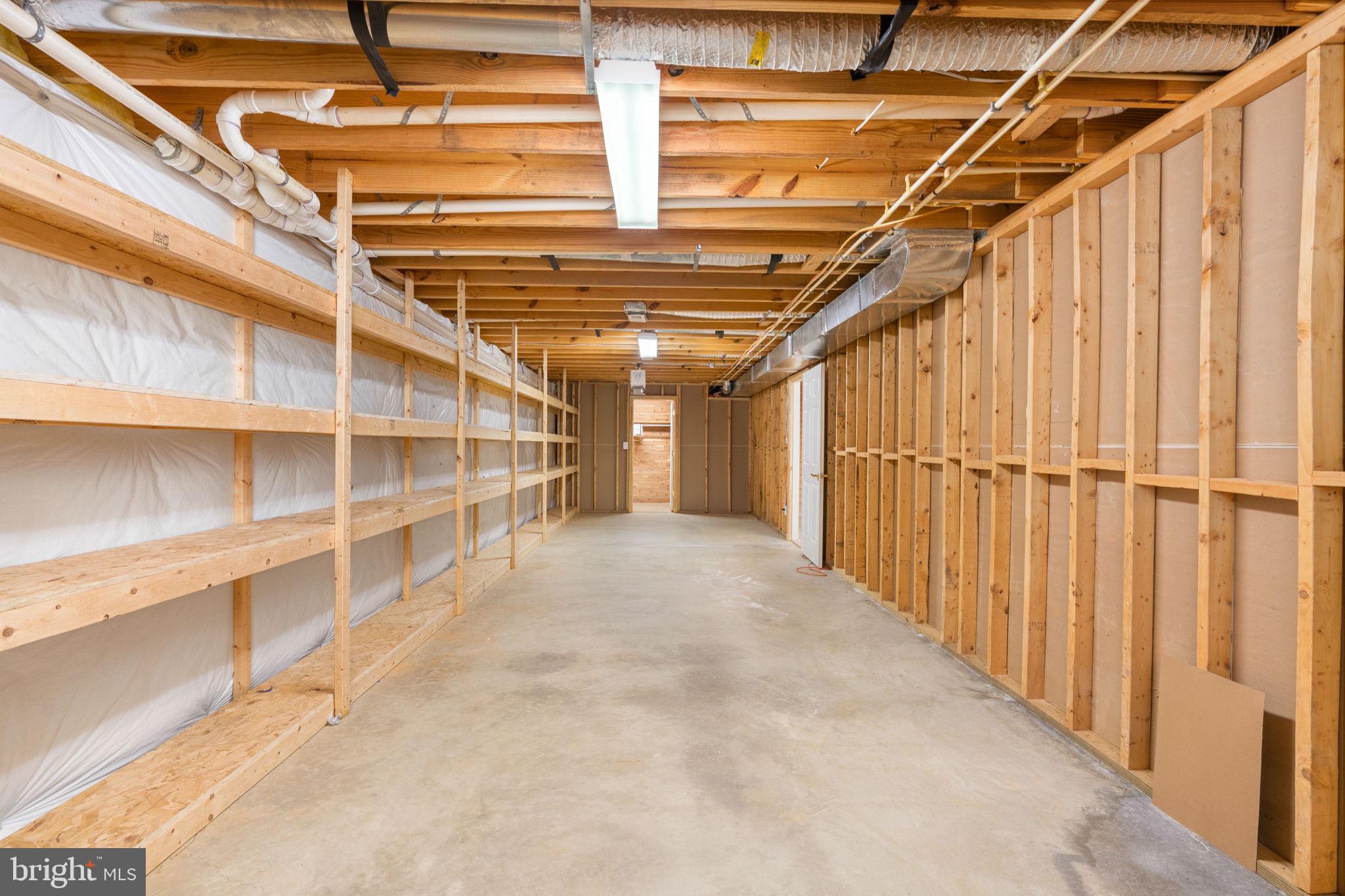 MEADOWLAND - Residential