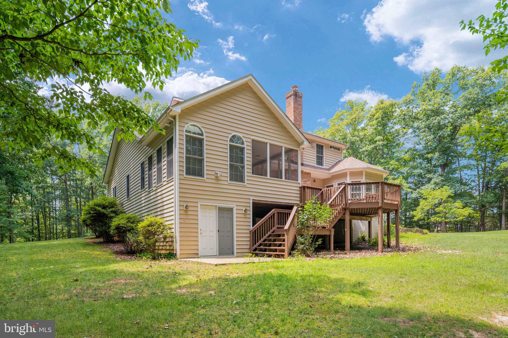 MEADOWLAND - Residential