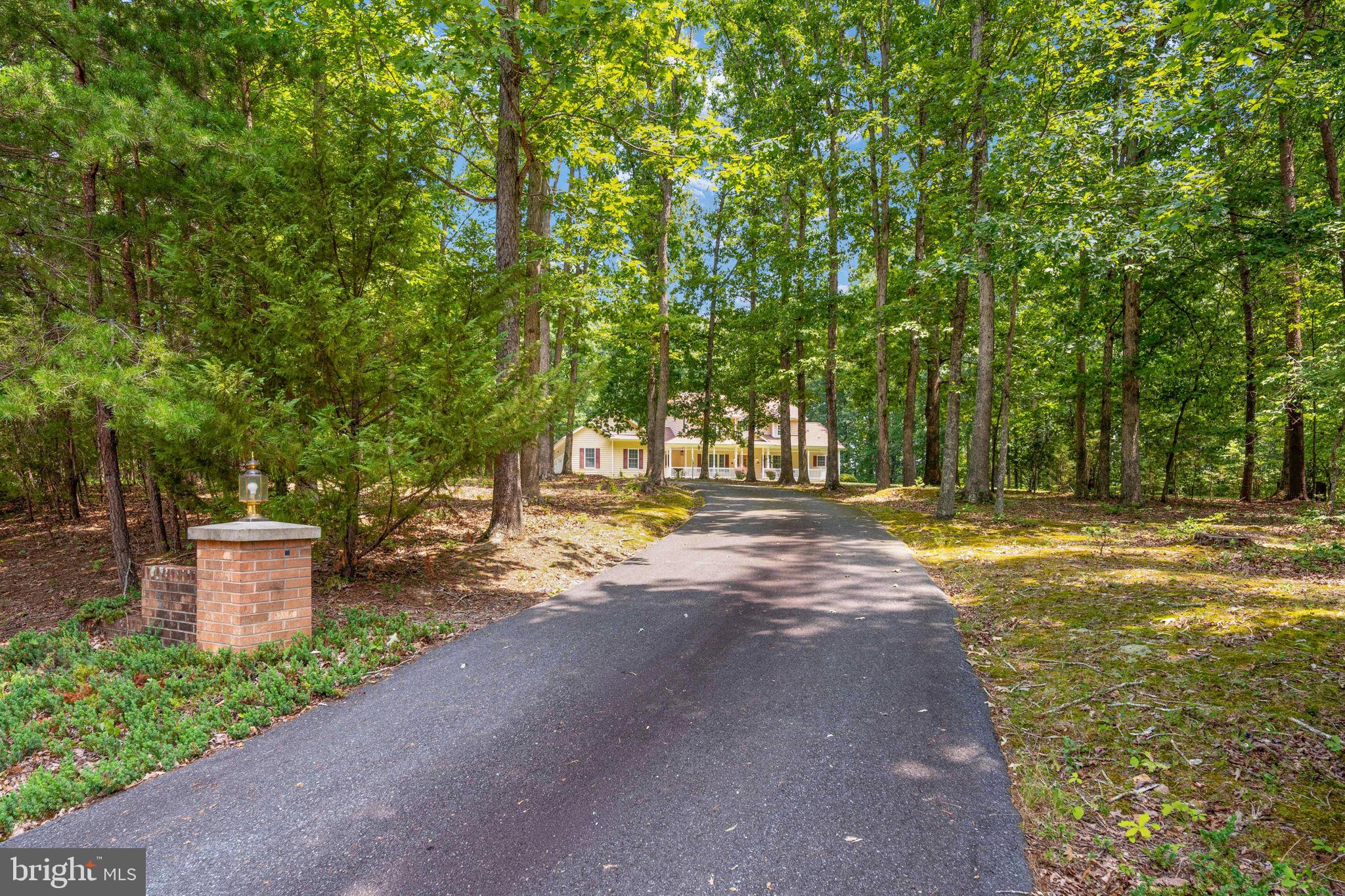 MEADOWLAND - Residential