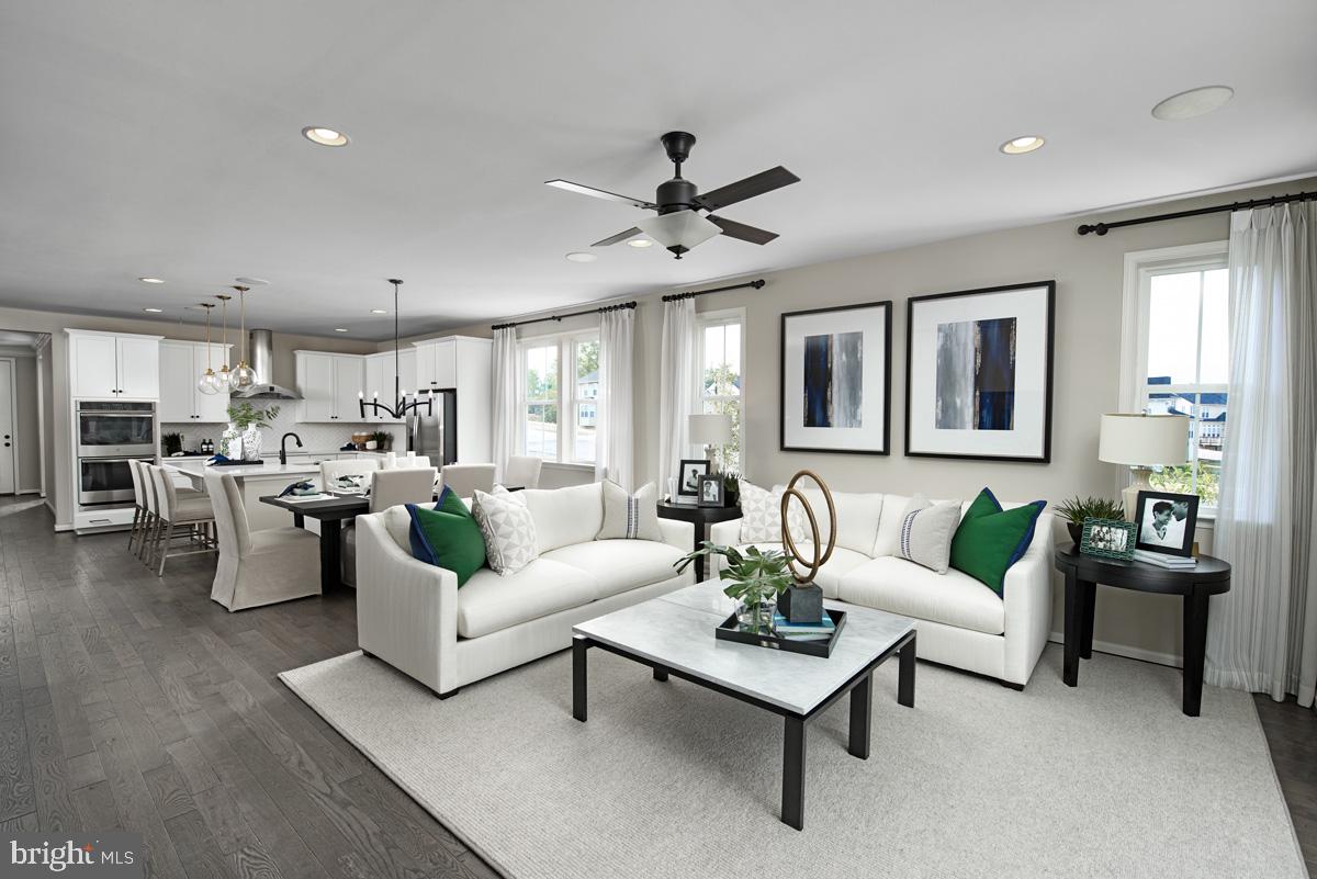 FLETCHER'S GROVE - Residential