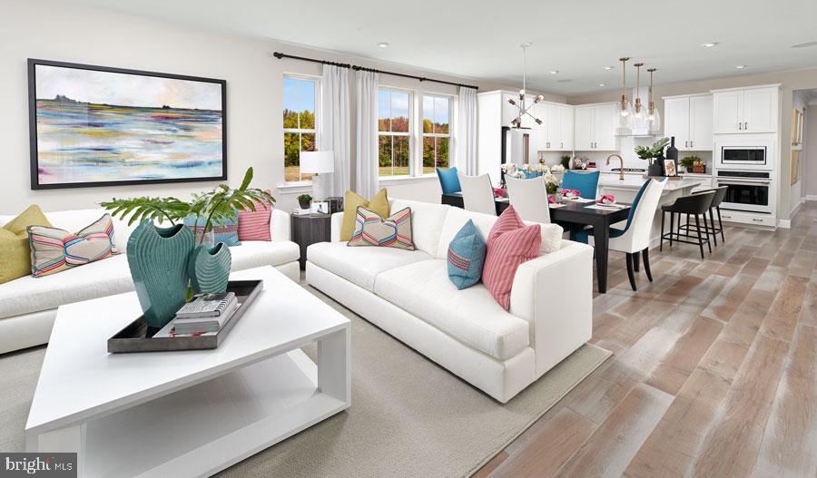 FLETCHER'S GROVE - Residential