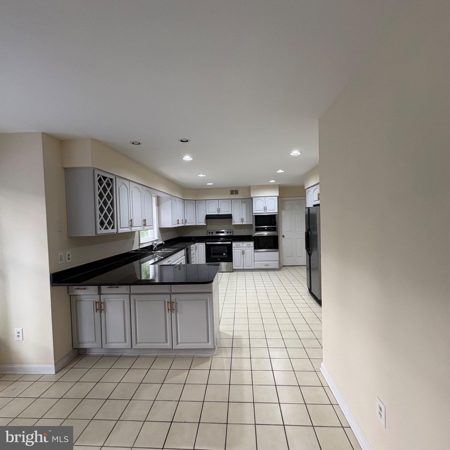 CAMELOT - Residential