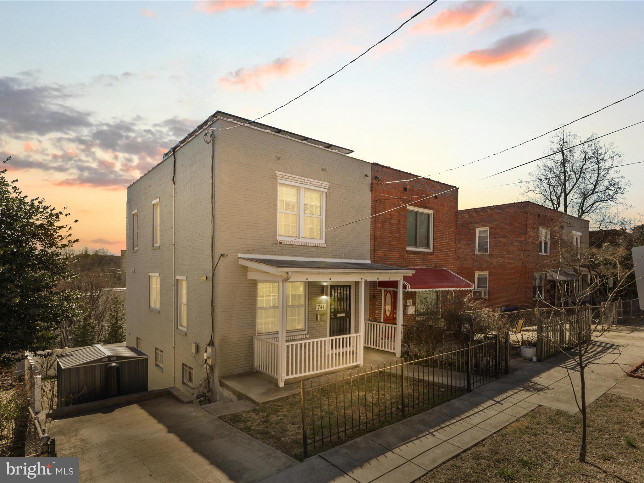 CONGRESS HEIGHTS - Residential