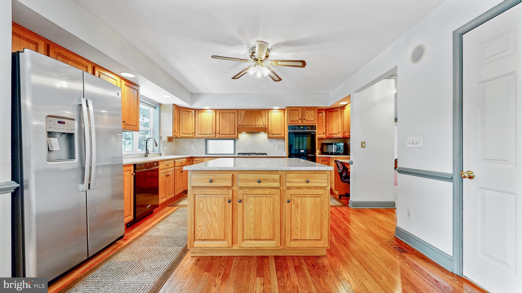 GRANBYS COVE - Residential